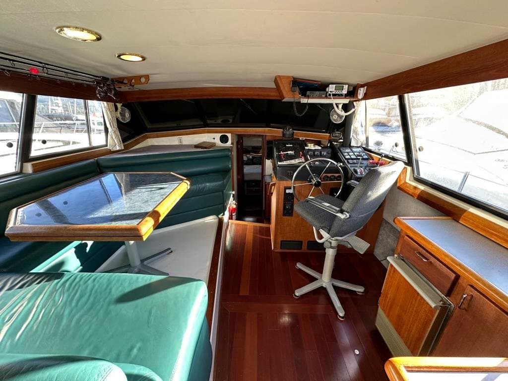 1991 Bayliner 3888 Motoryacht
