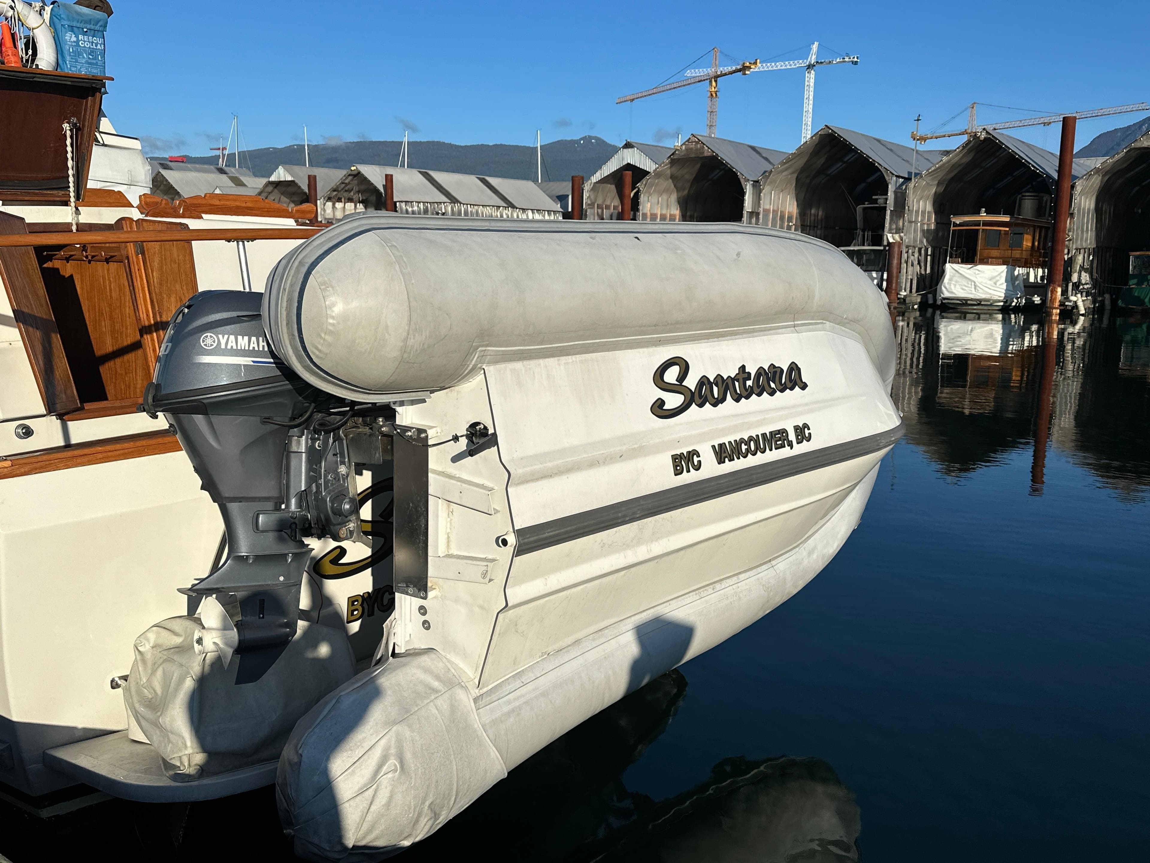1982 Gulf Commander 38