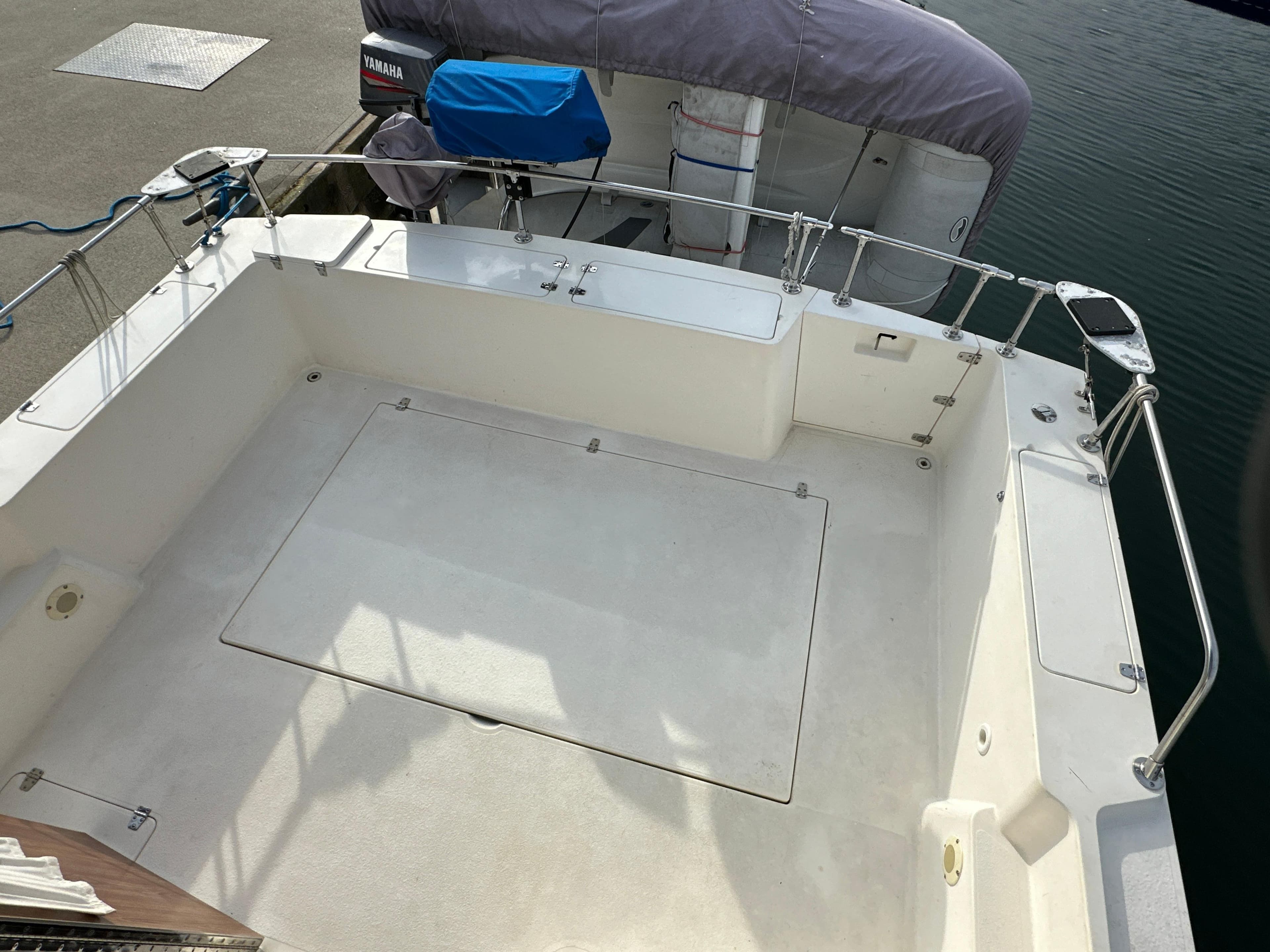 1990 Commander 30