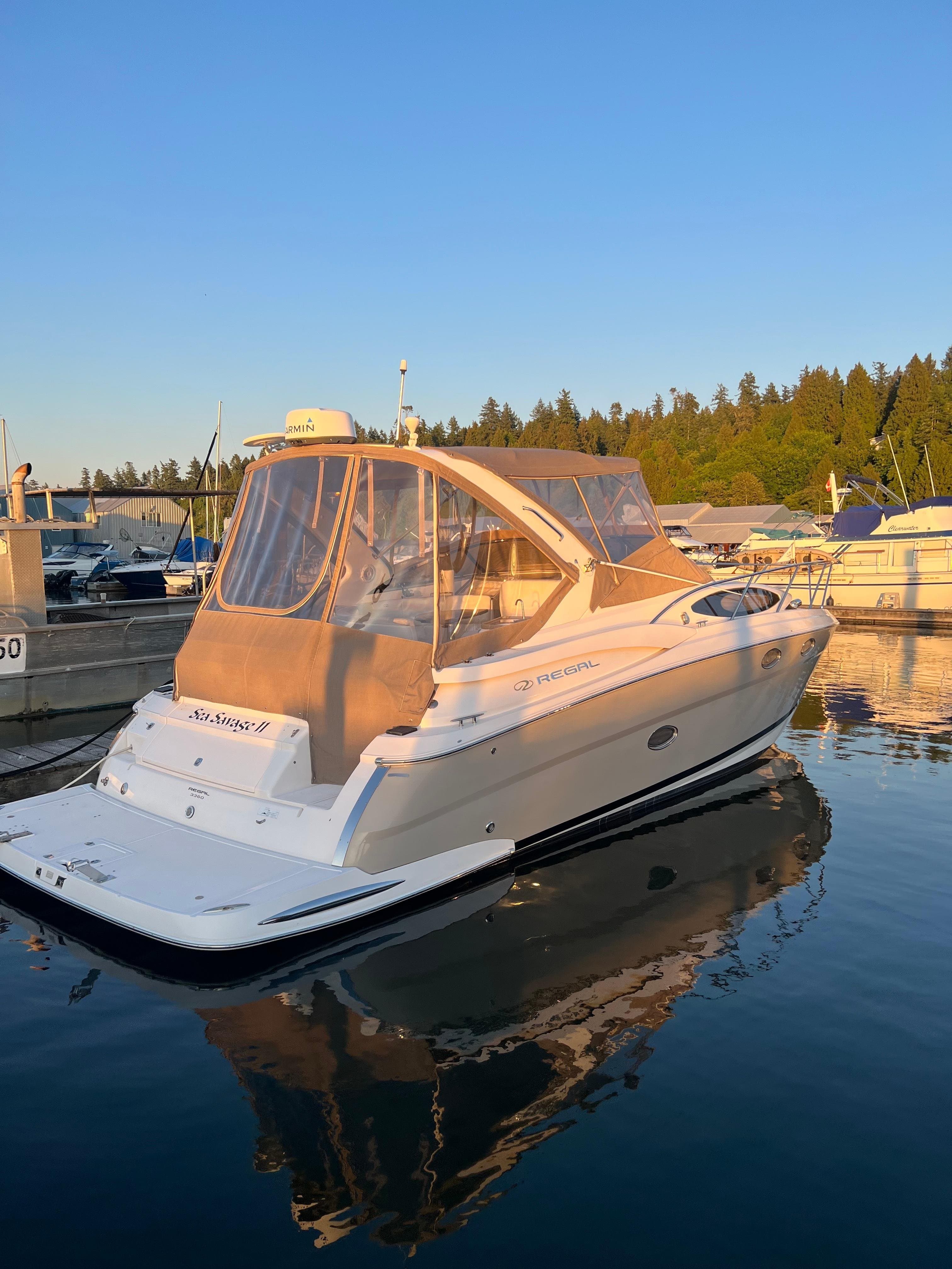 2007 Regal 3360 Window Express