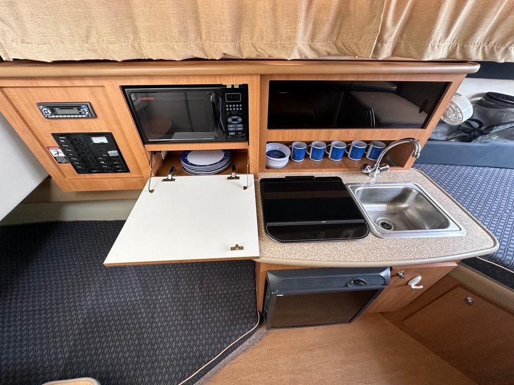 2007 Bayliner 246