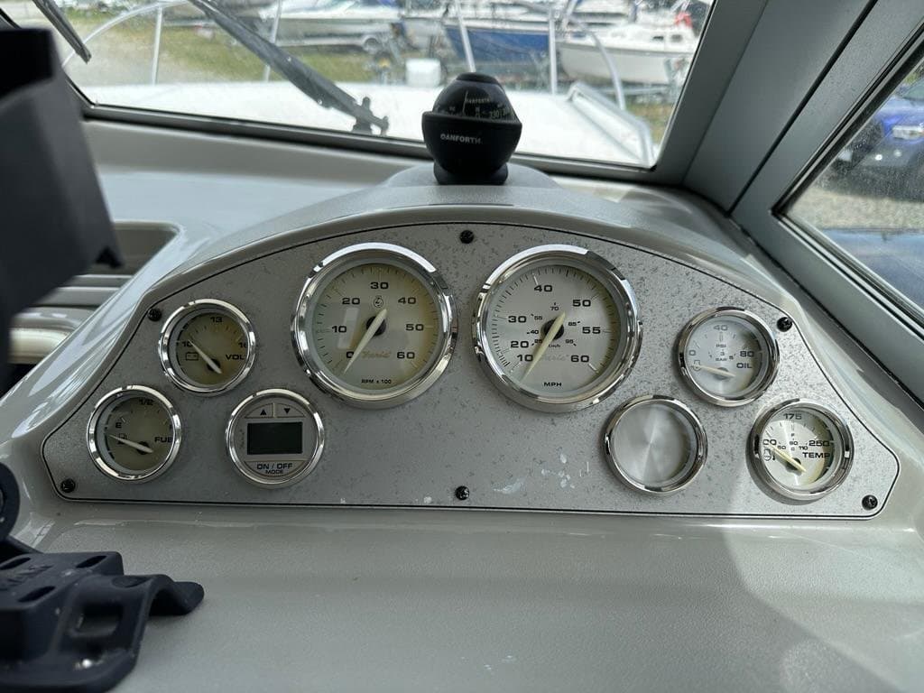 2007 Bayliner 246