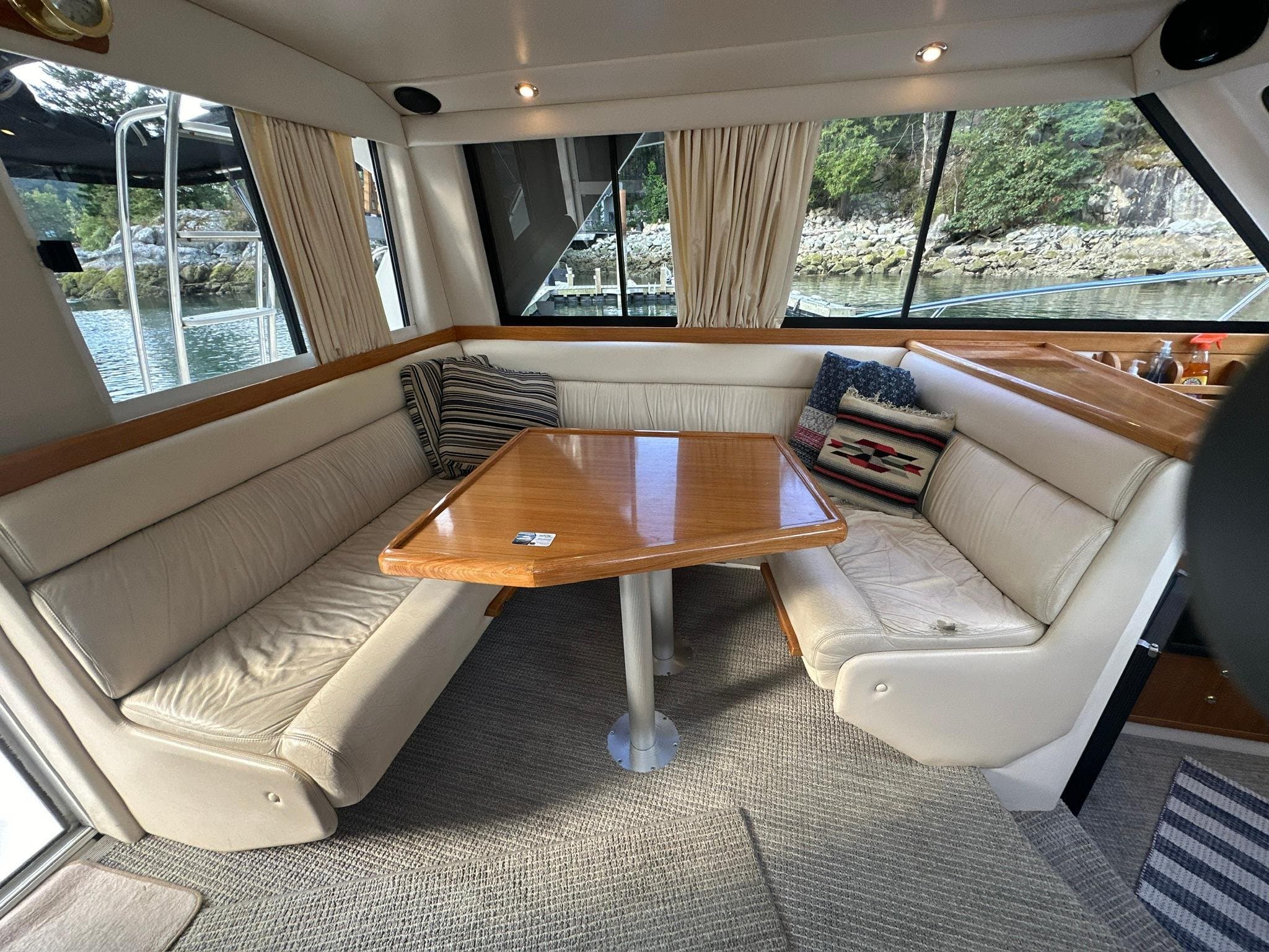 2001 Riviera 34