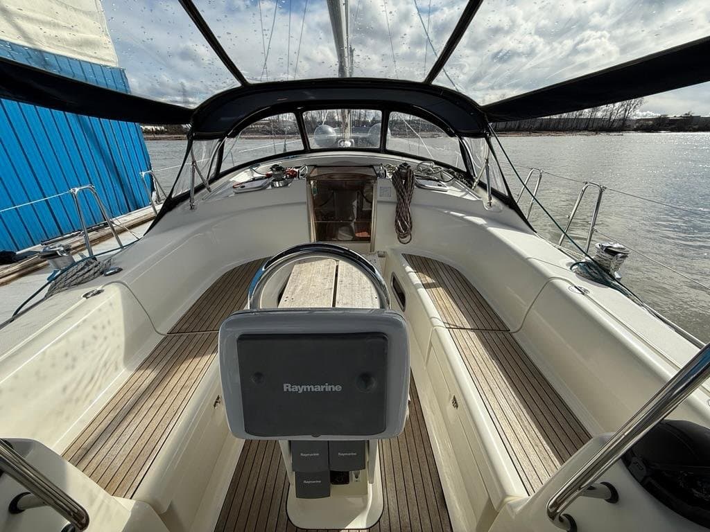 2006 Bavaria Cruiser 42