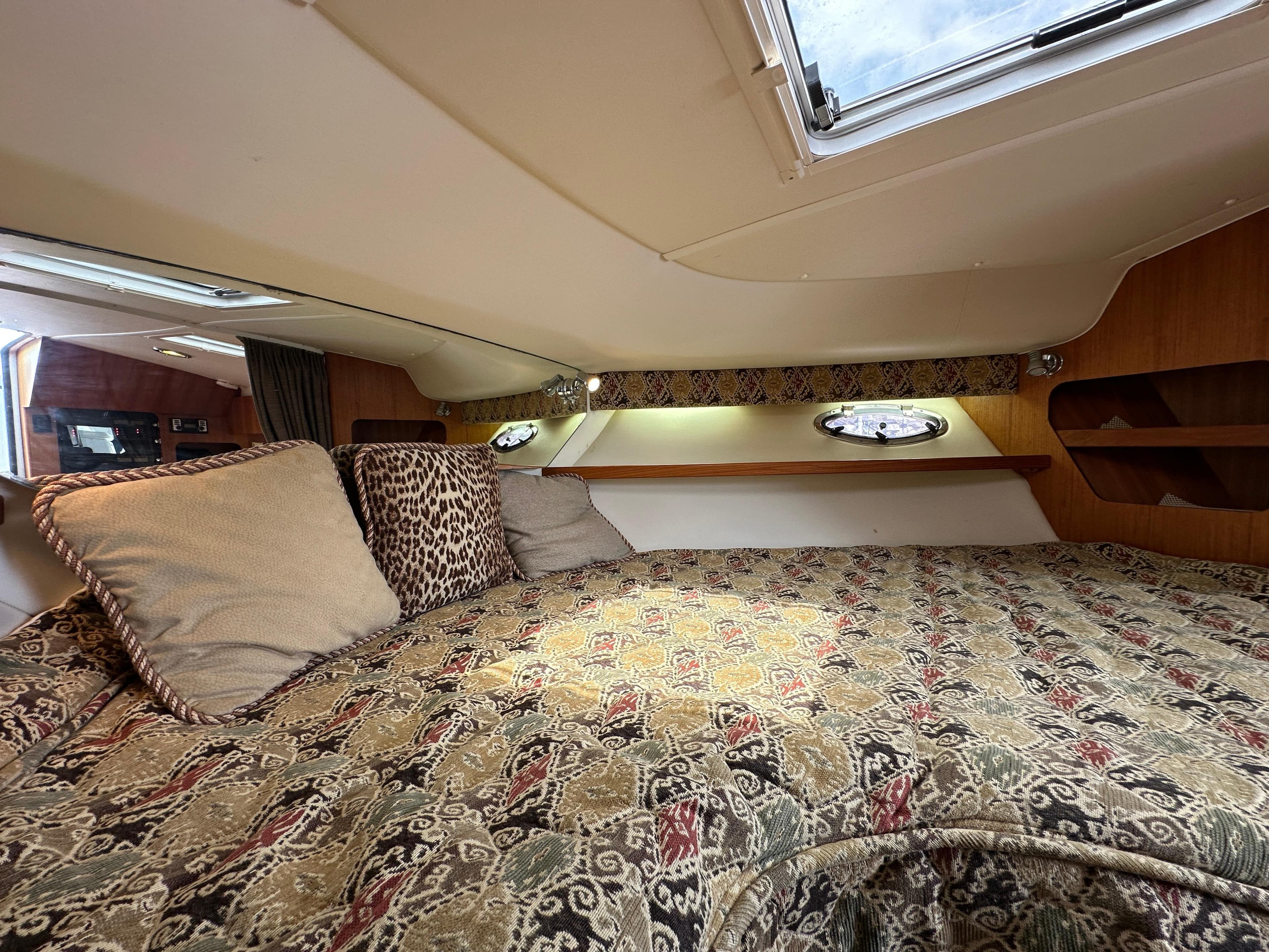 2004 Tiara Yachts 3100 Open