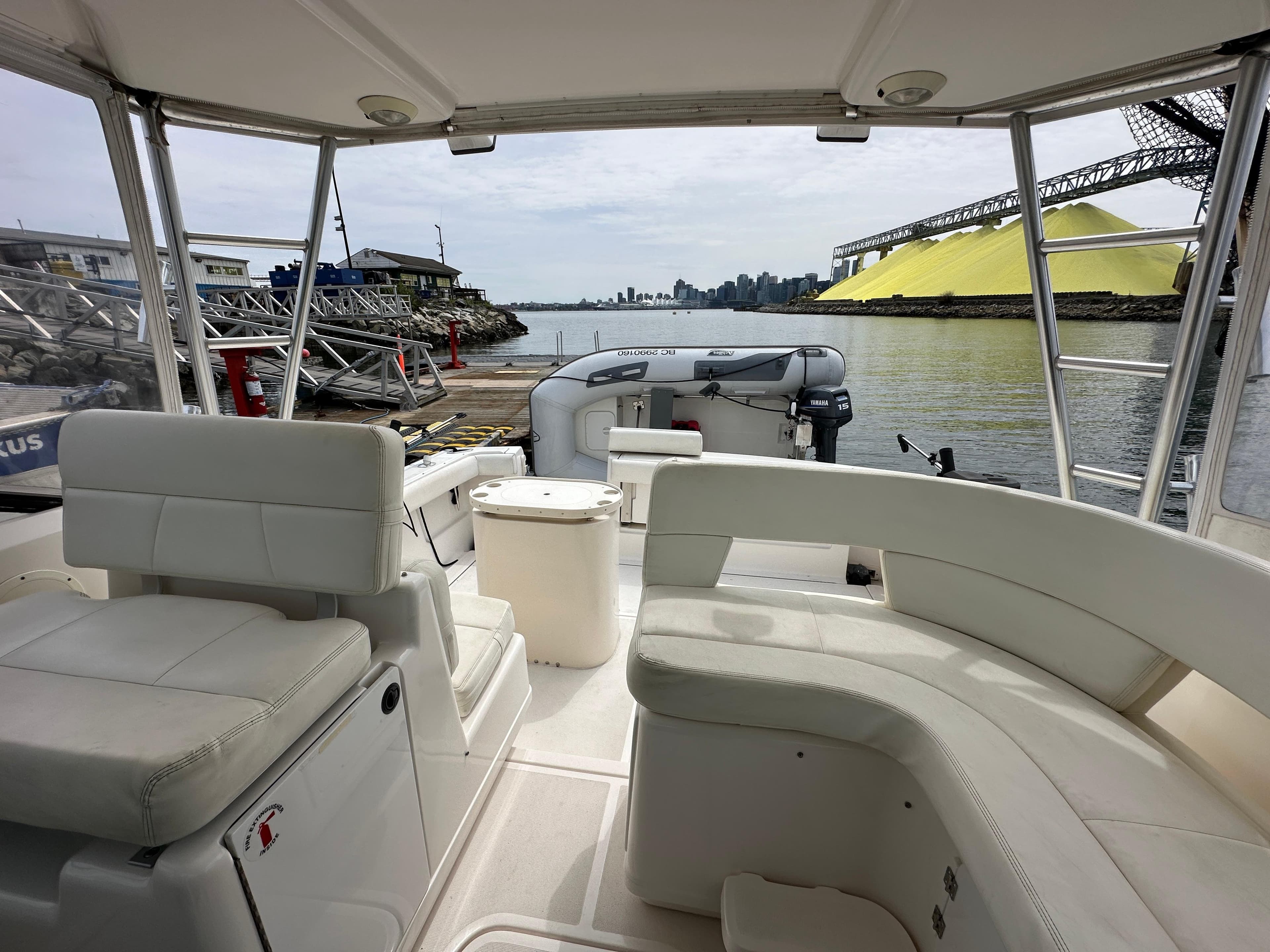2004 Tiara Yachts 3100 Open