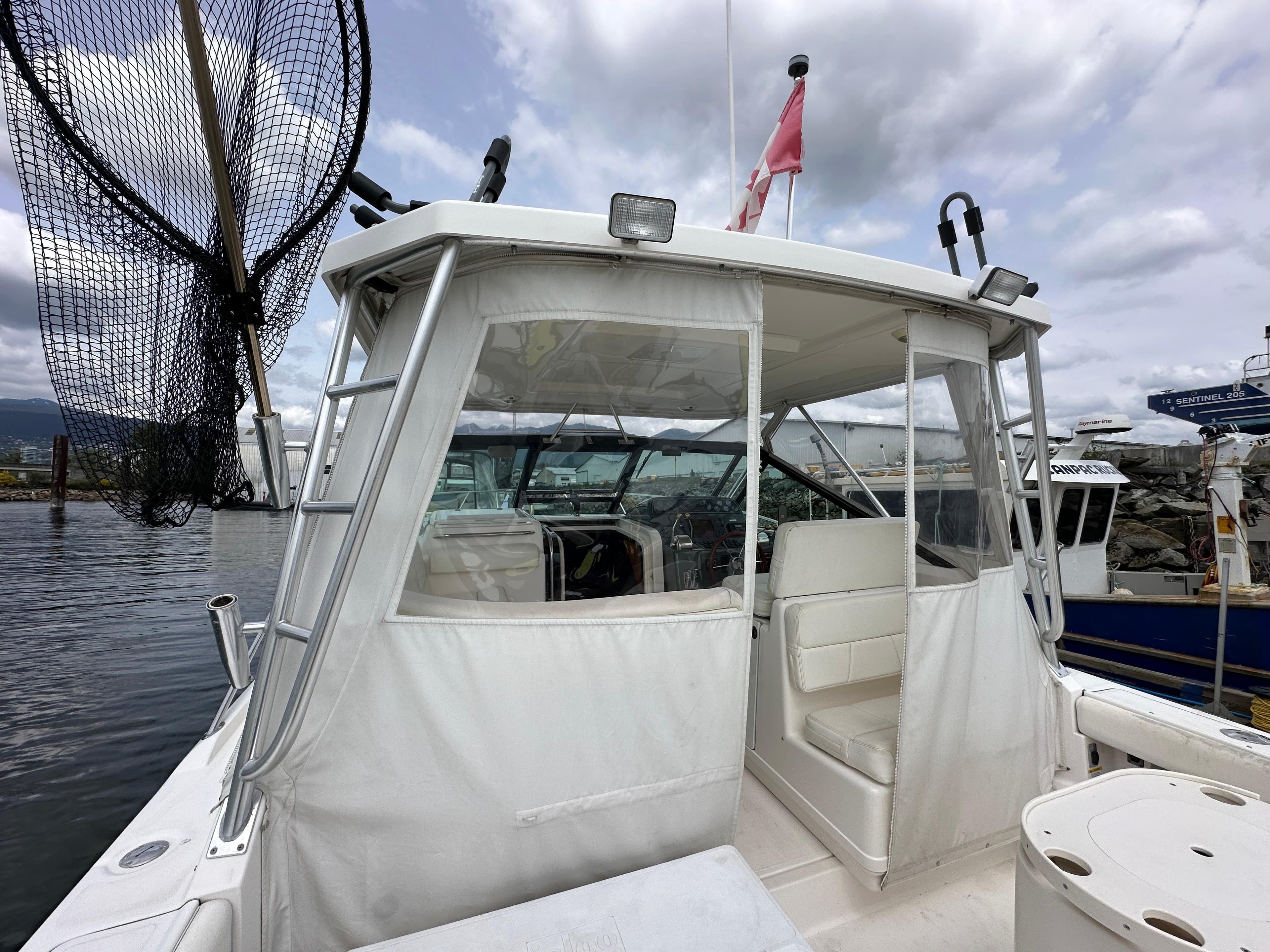 2004 Tiara Yachts 3100 Open