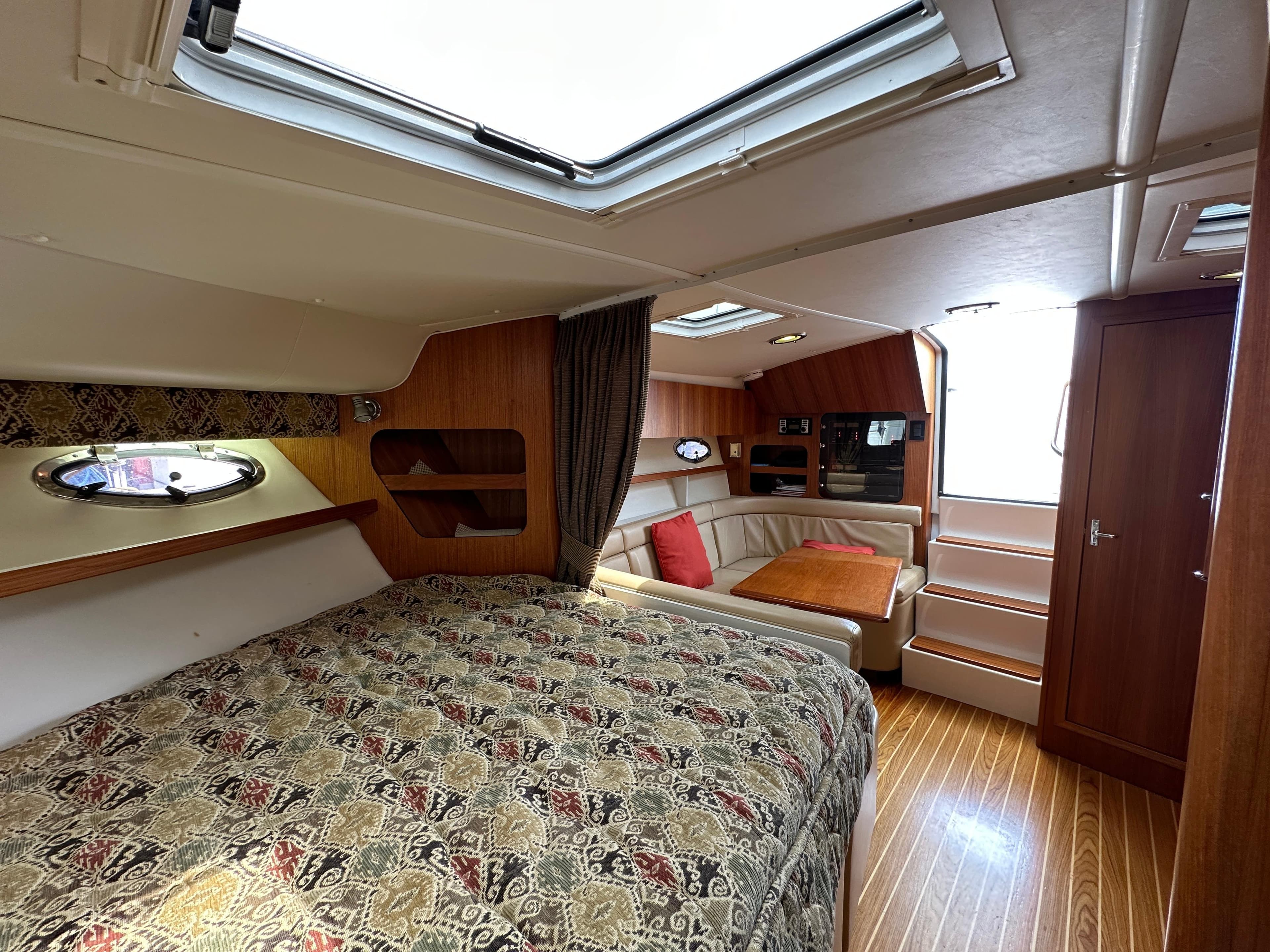 2004 Tiara Yachts 3100 Open