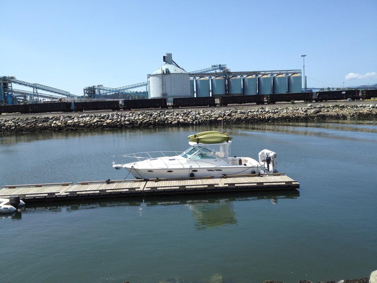 2004 Tiara Yachts 3100 Open