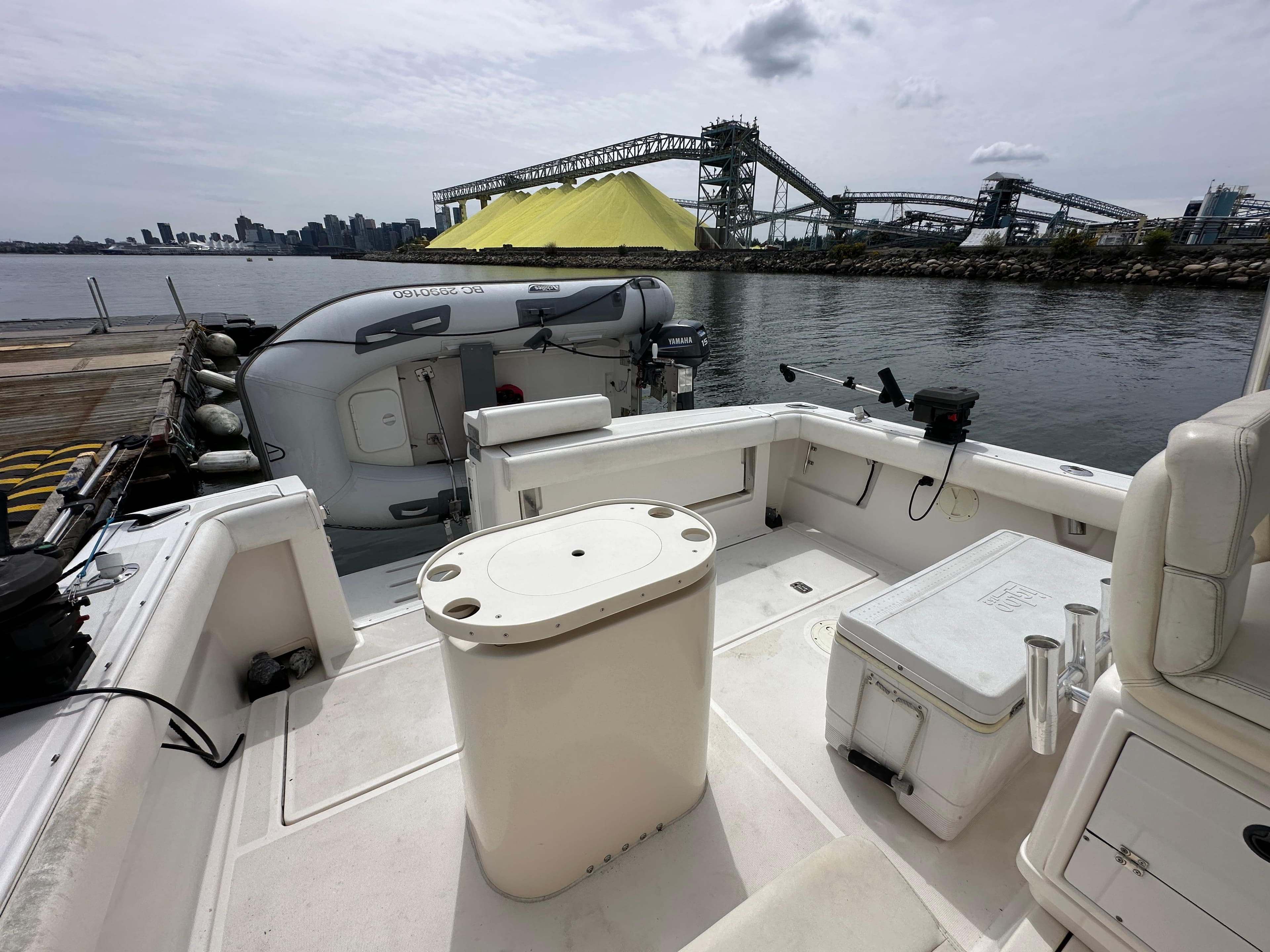 2004 Tiara Yachts 3100 Open
