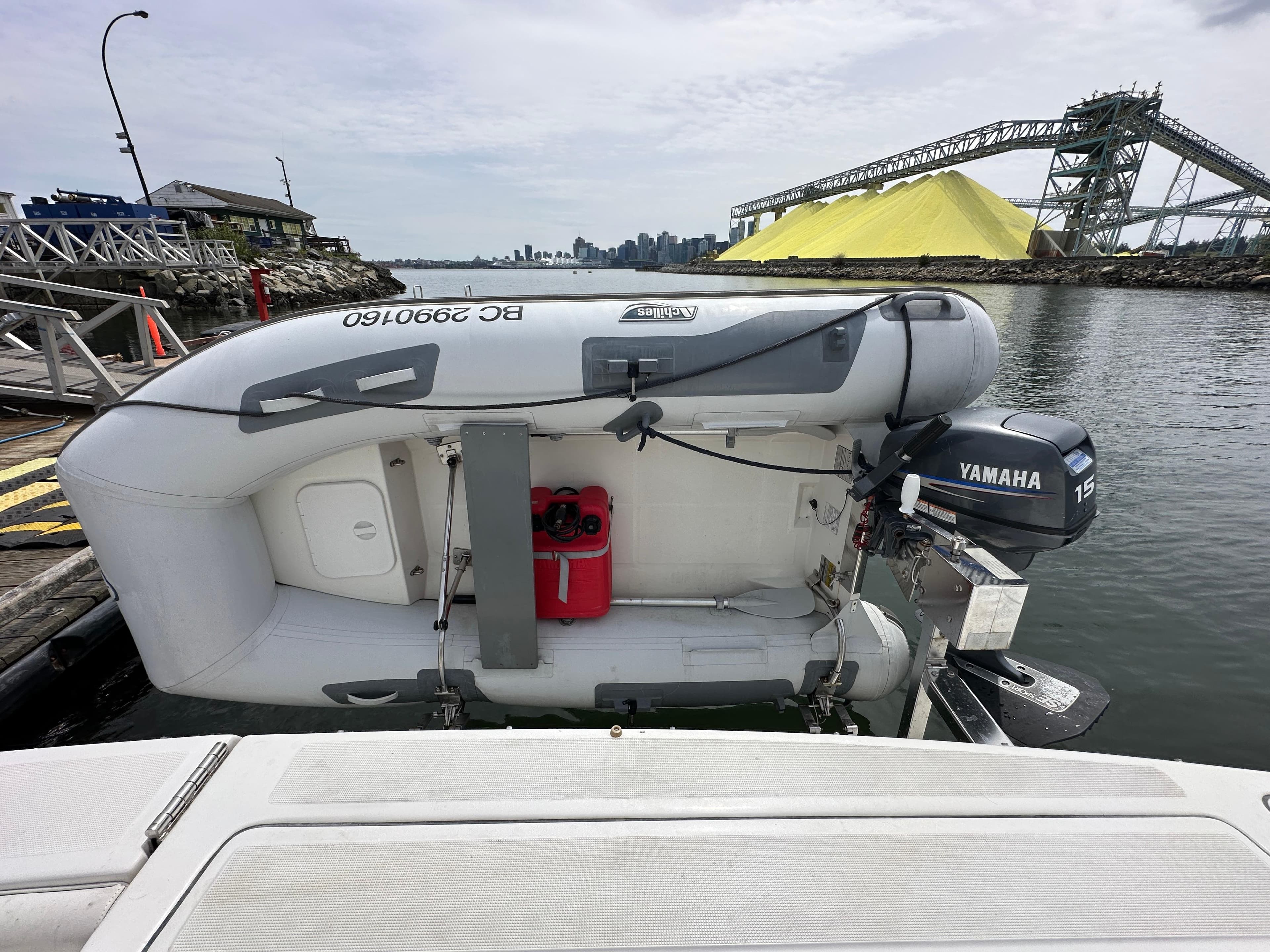 2004 Tiara Yachts 3100 Open