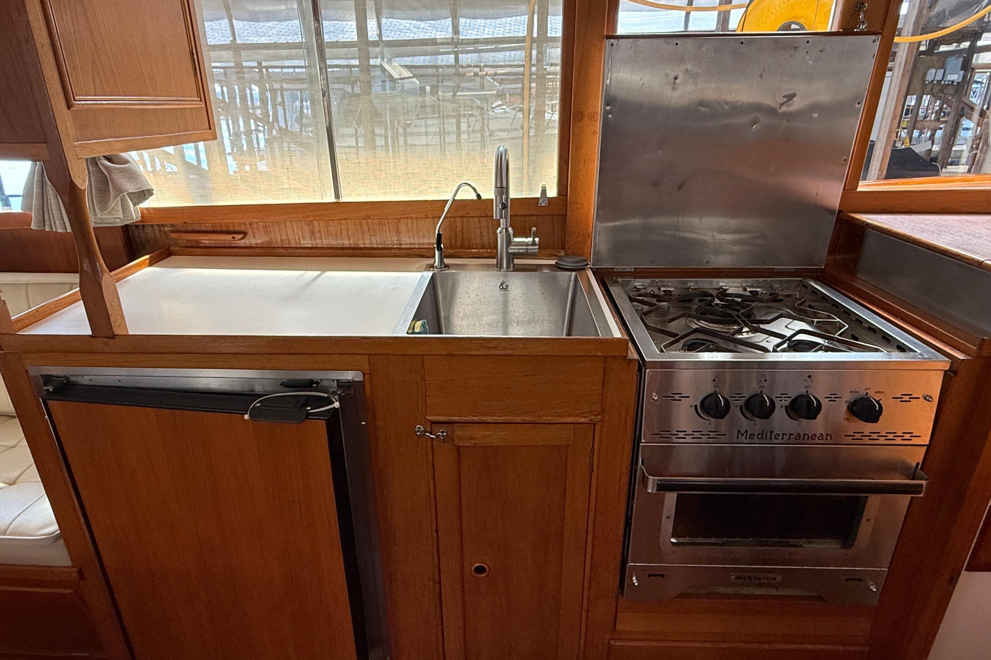 1980 Grand Banks 36 Classic