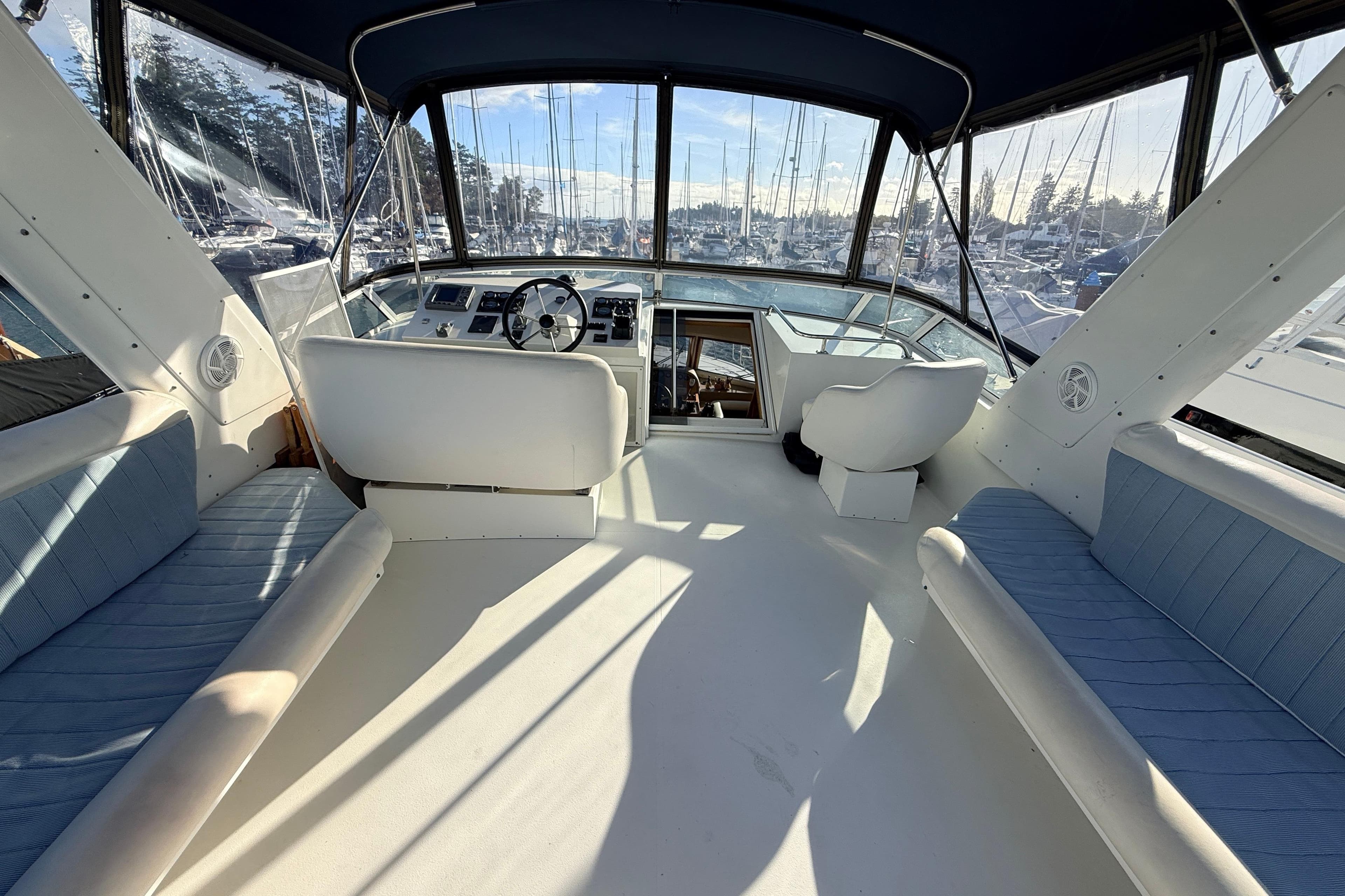 2003 Navigator 4800