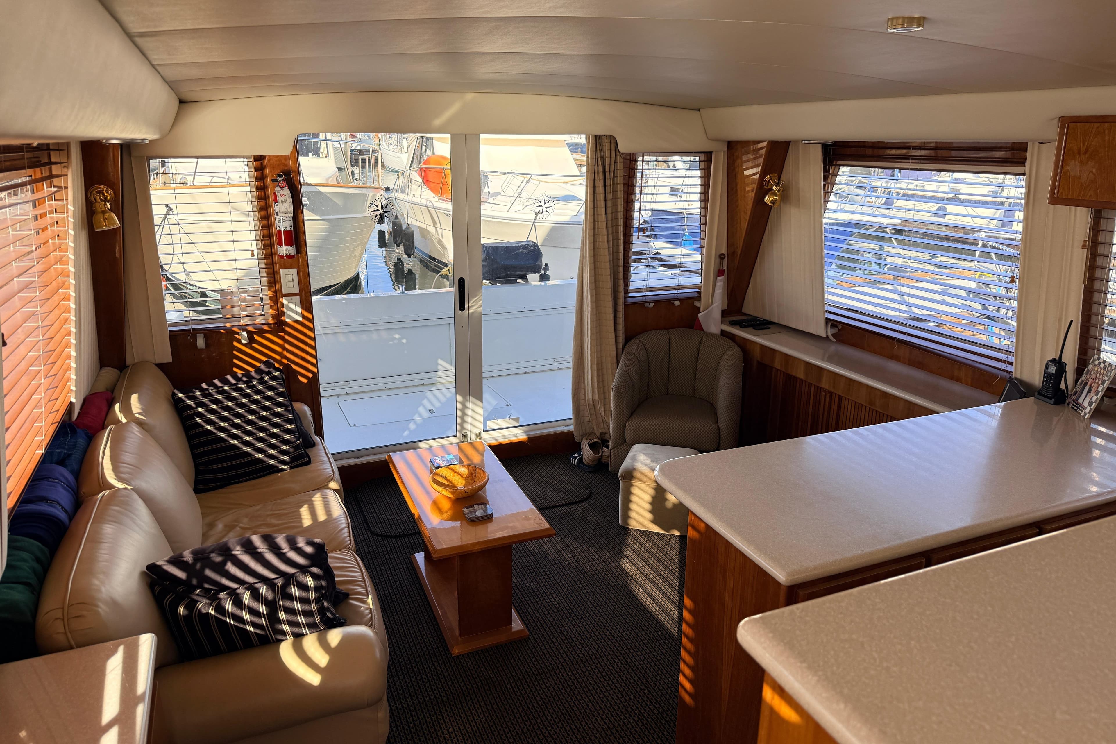 2003 Navigator 4800