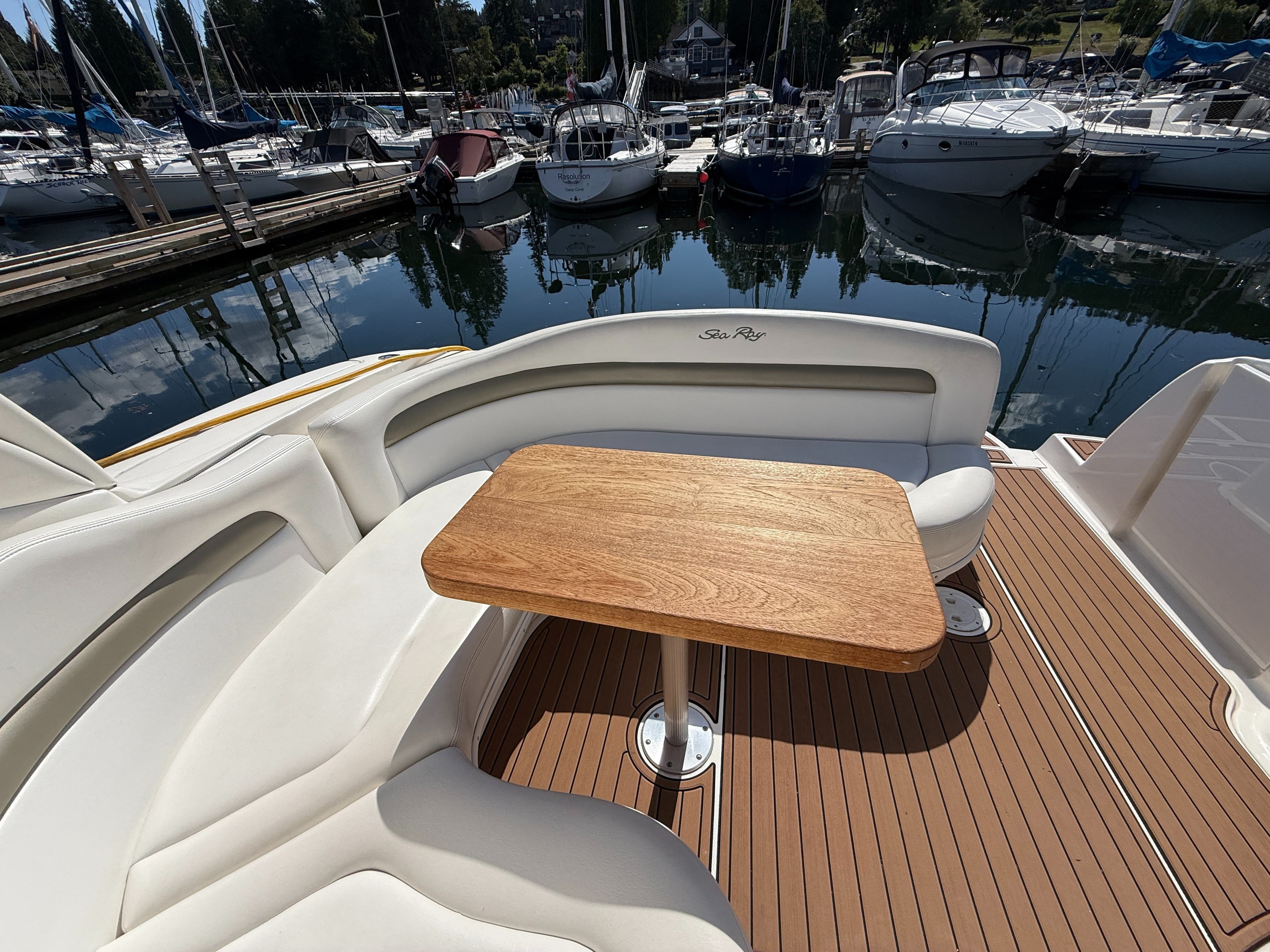 2007 Sea Ray 320 Sundancer