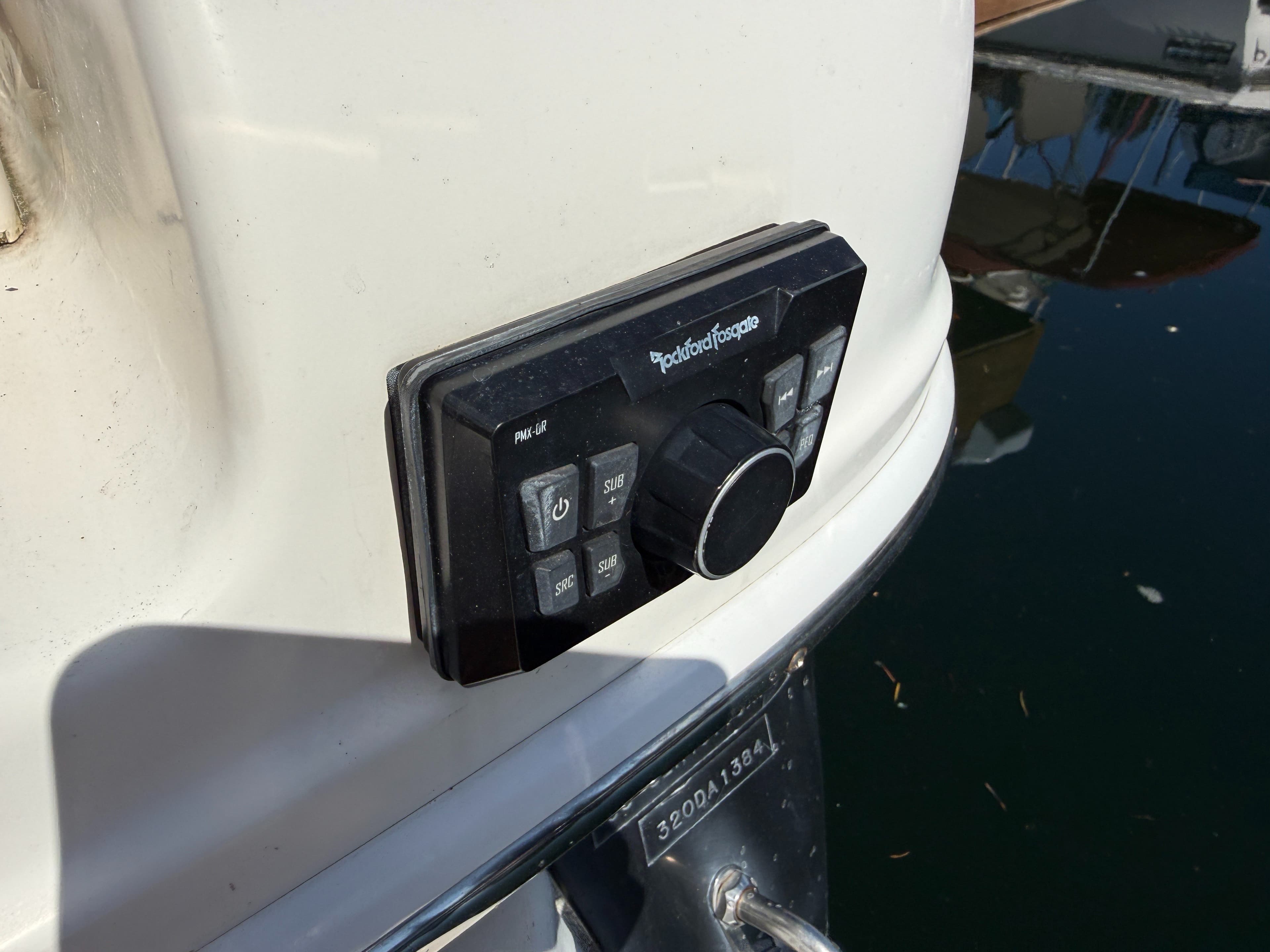 2007 Sea Ray 320 Sundancer