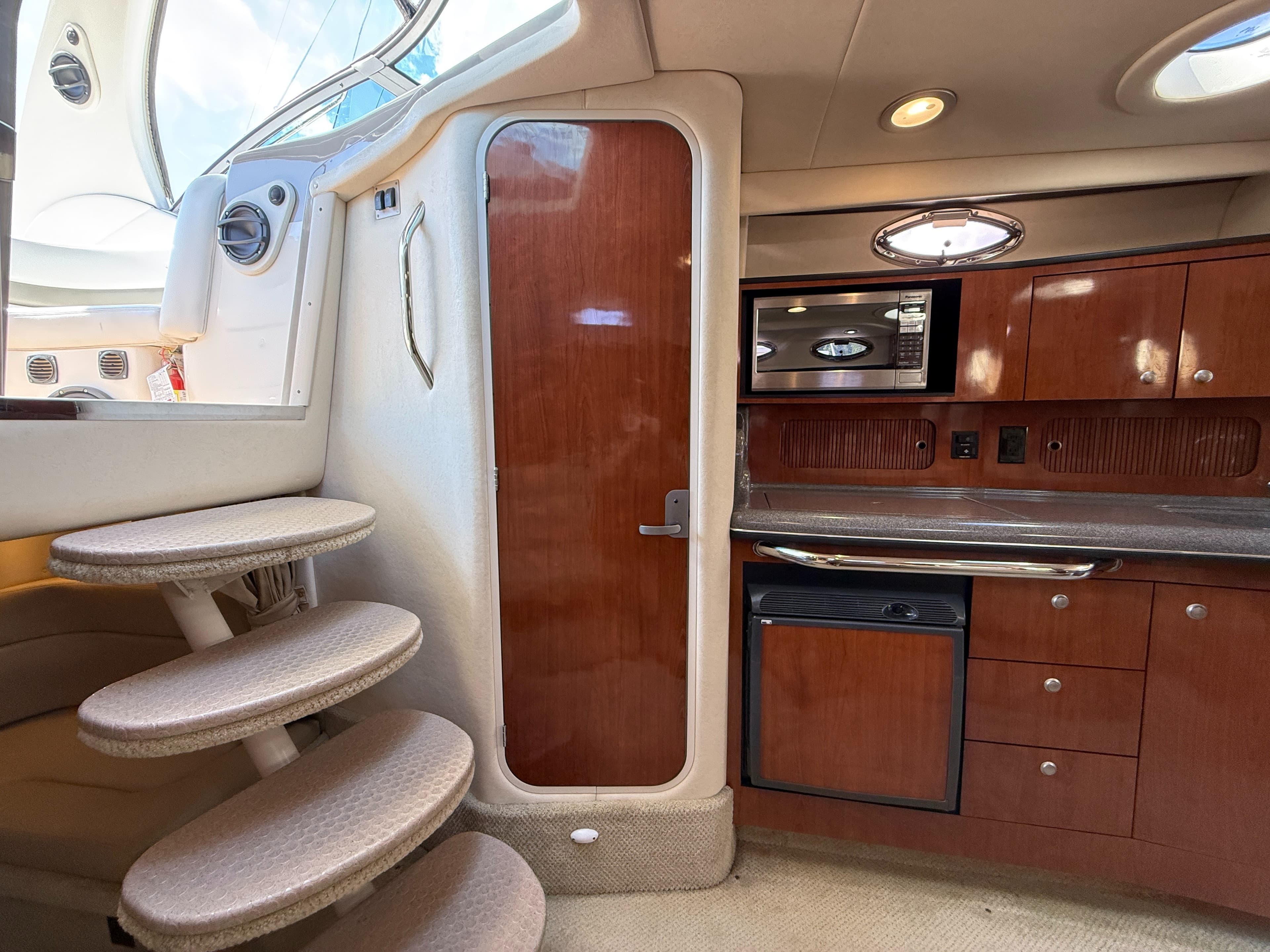 2007 Sea Ray 320 Sundancer