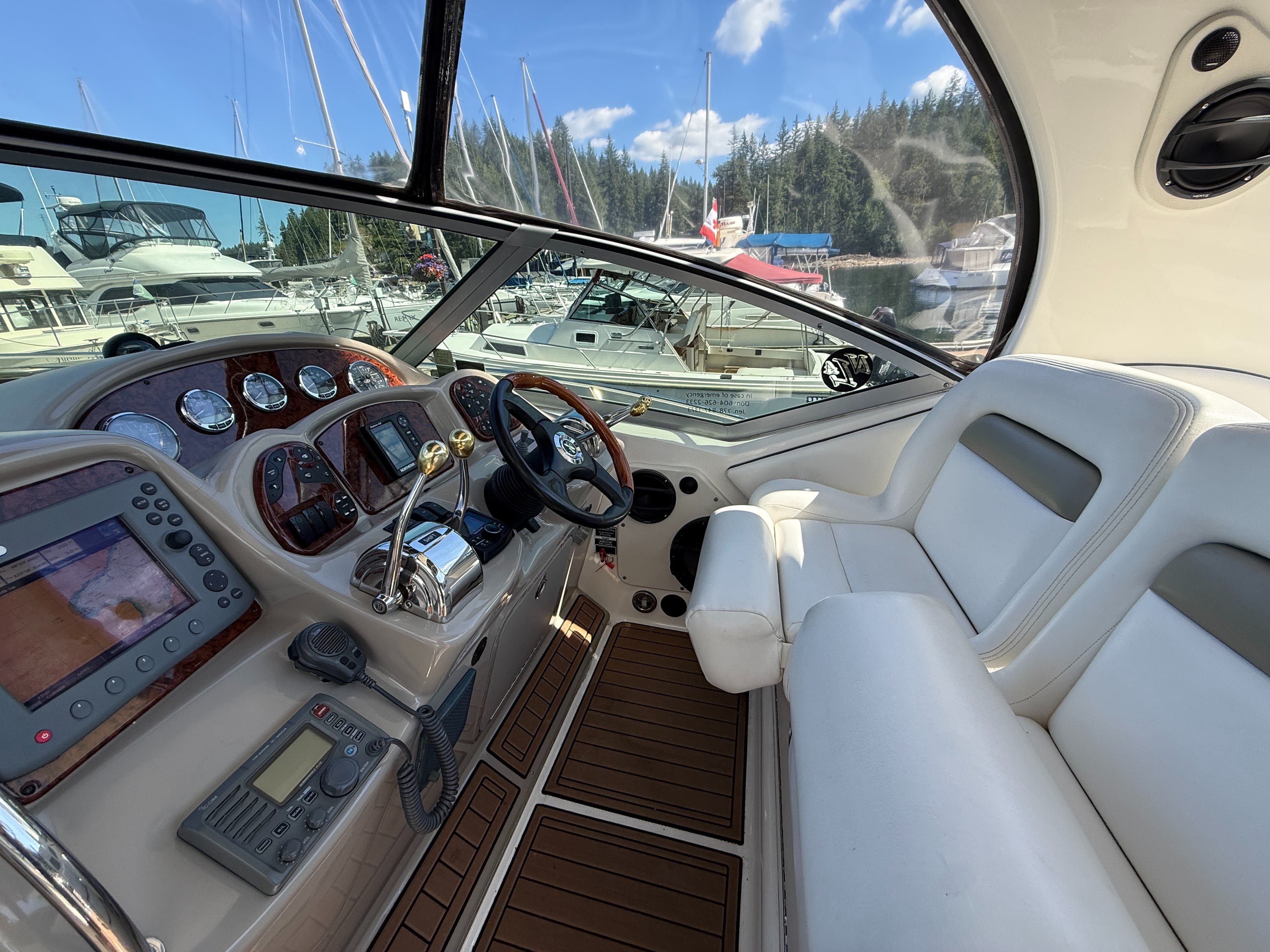 2007 Sea Ray 320 Sundancer