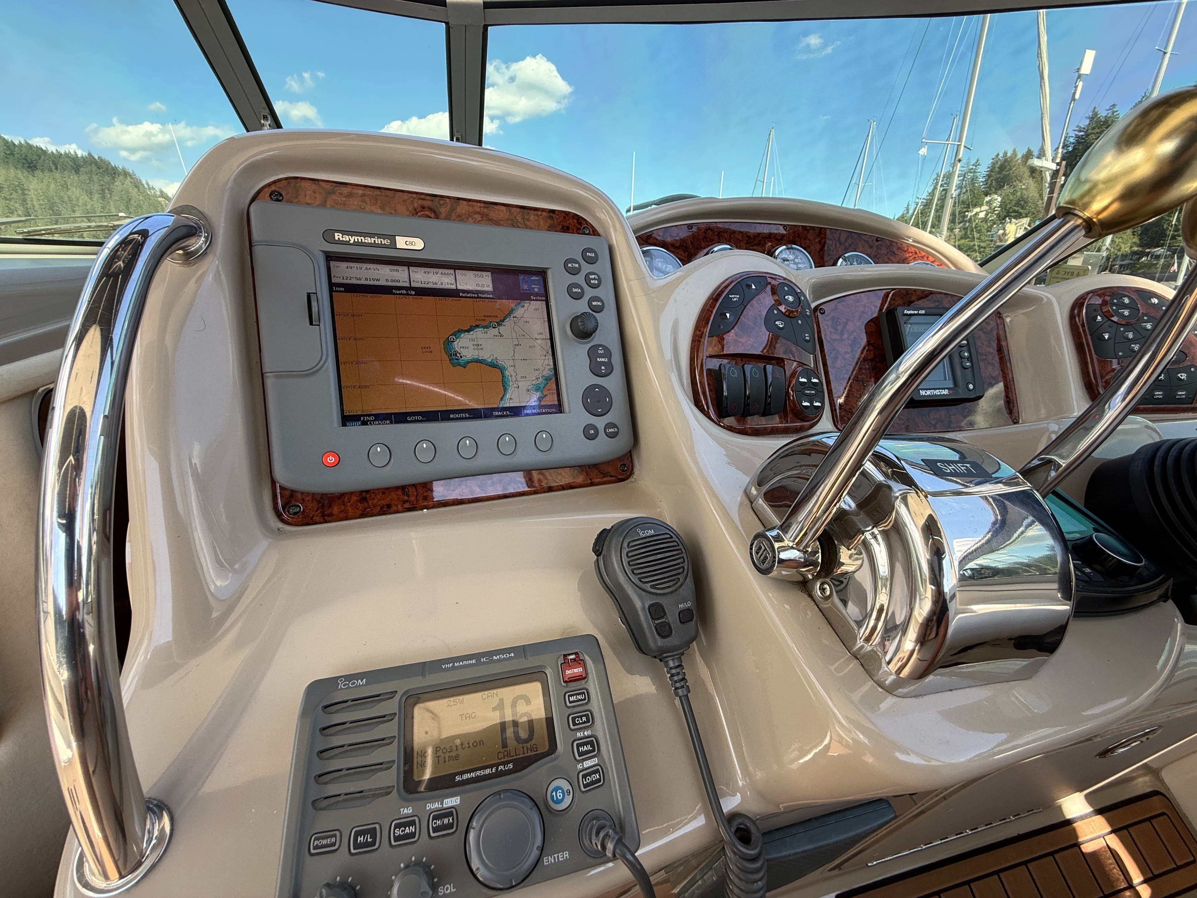 2007 Sea Ray 320 Sundancer