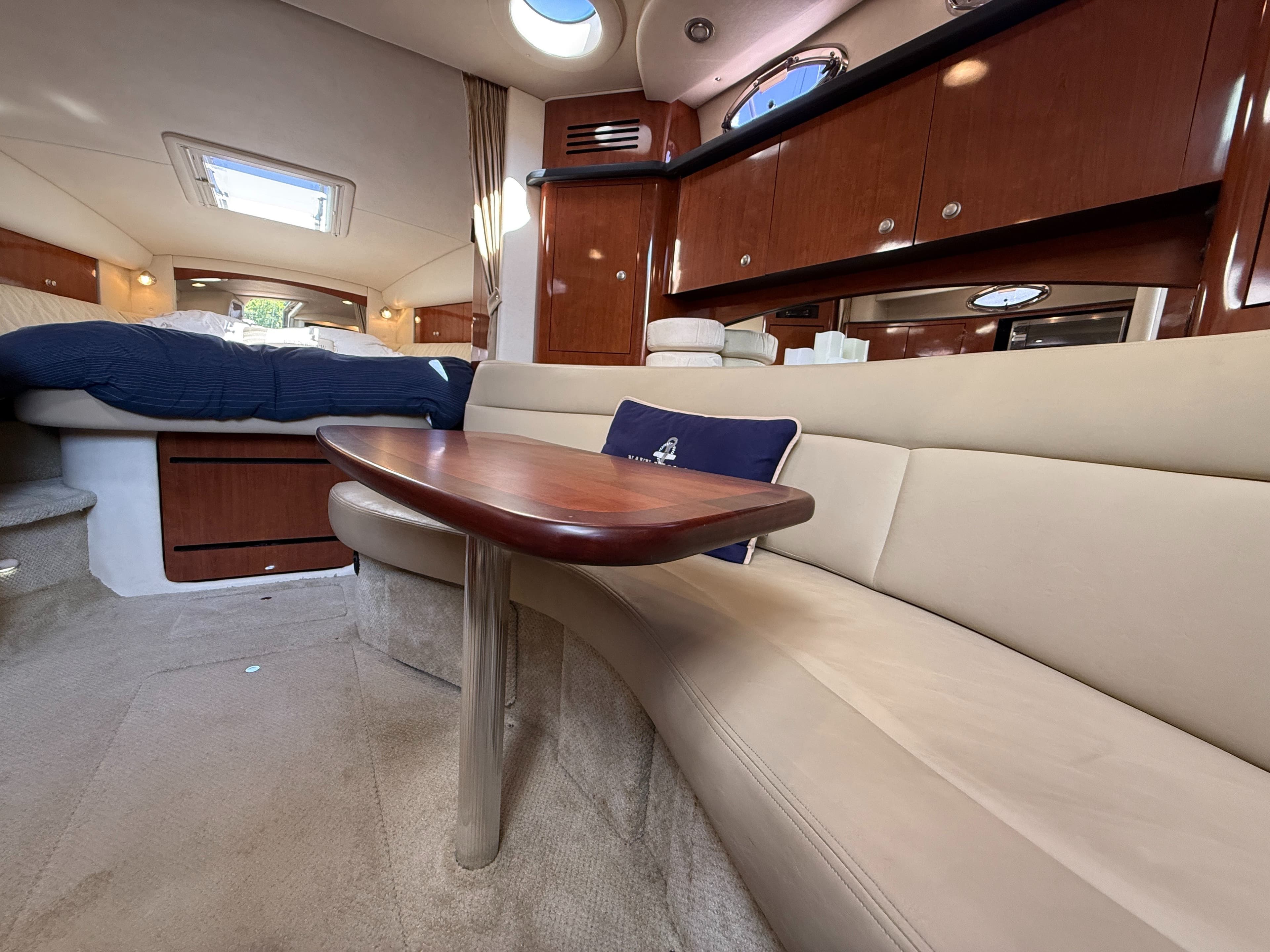 2007 Sea Ray 320 Sundancer