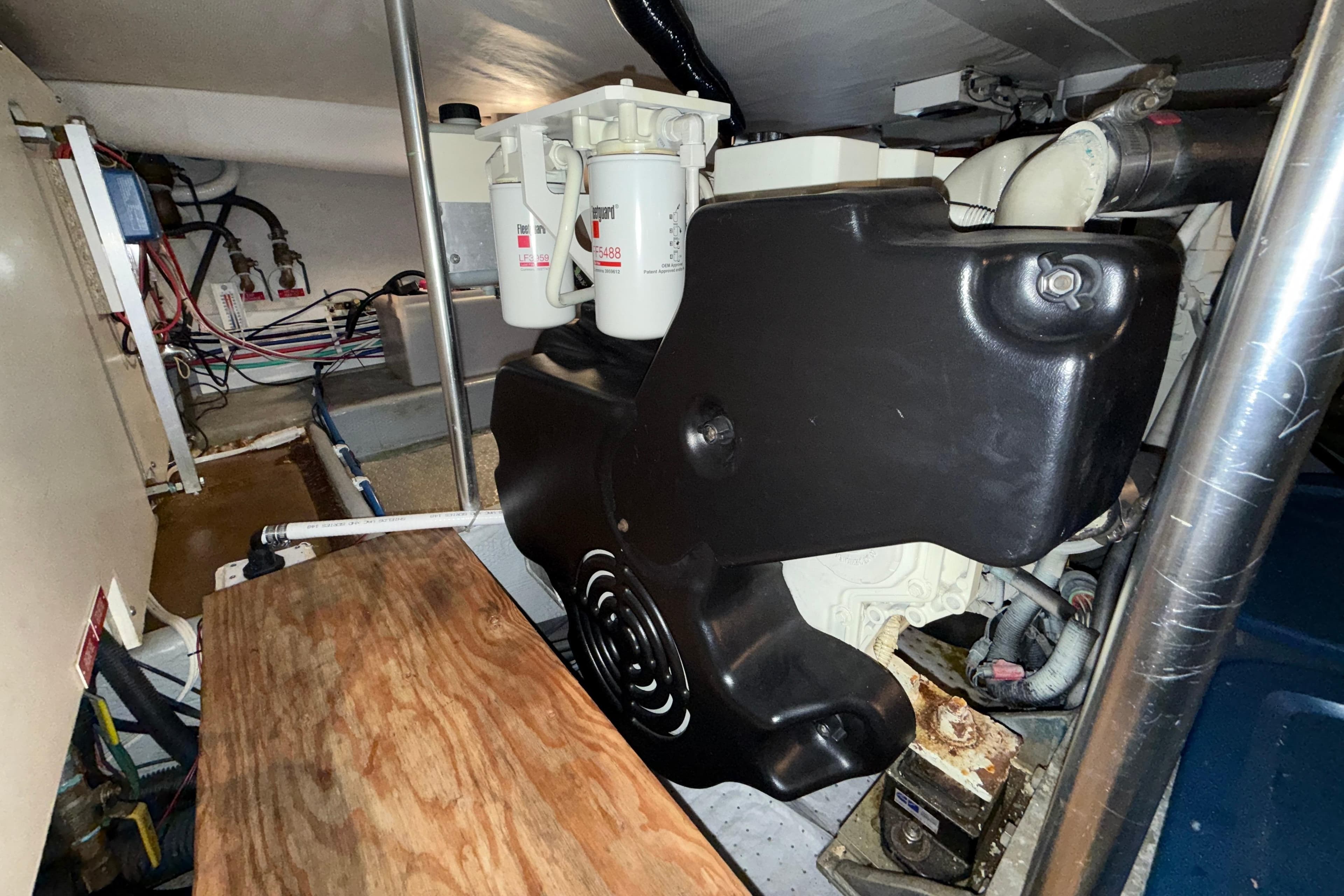 2006 Mainship 34 Trawler