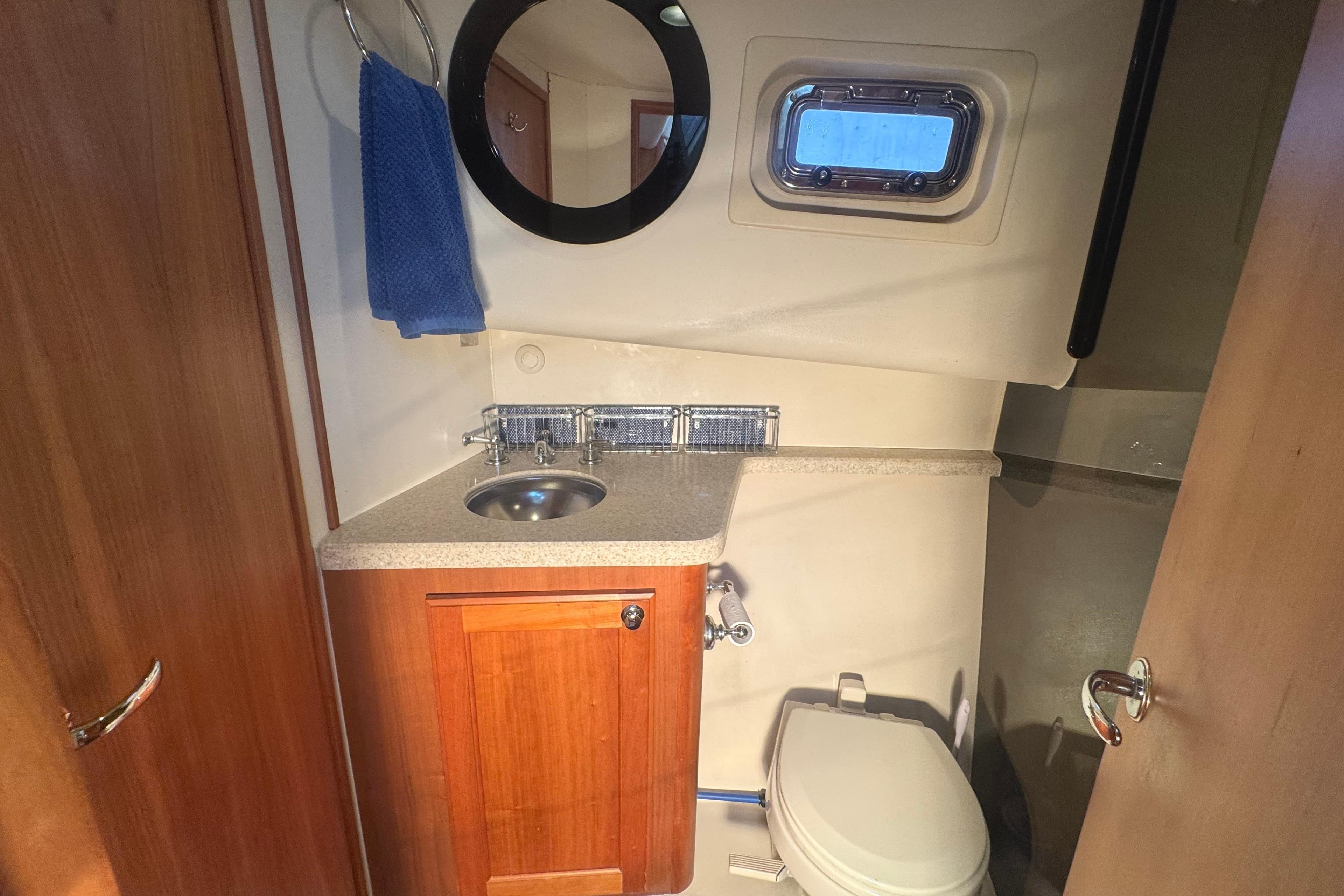 2006 Mainship 34 Trawler