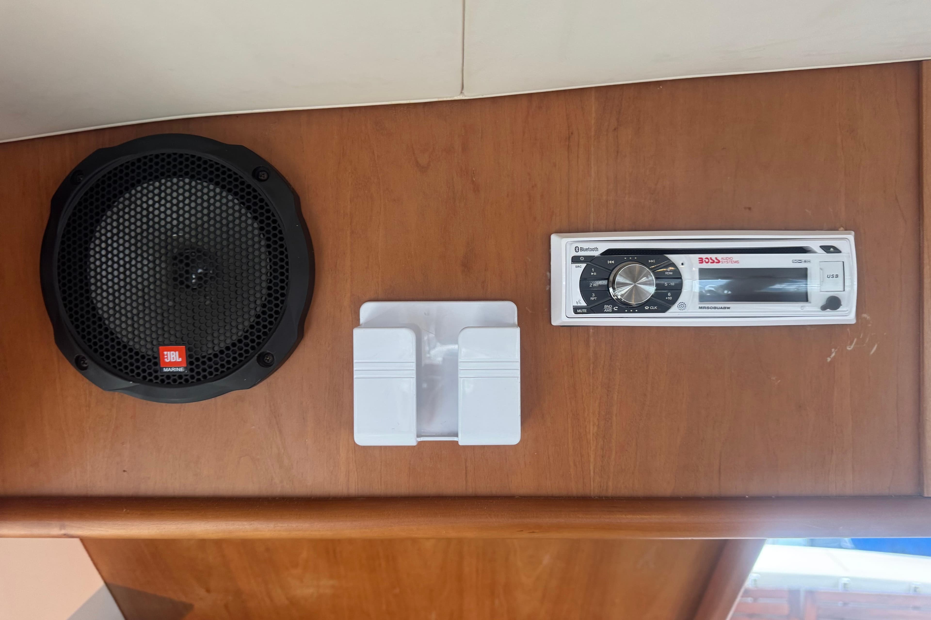 2006 Mainship 34 Trawler