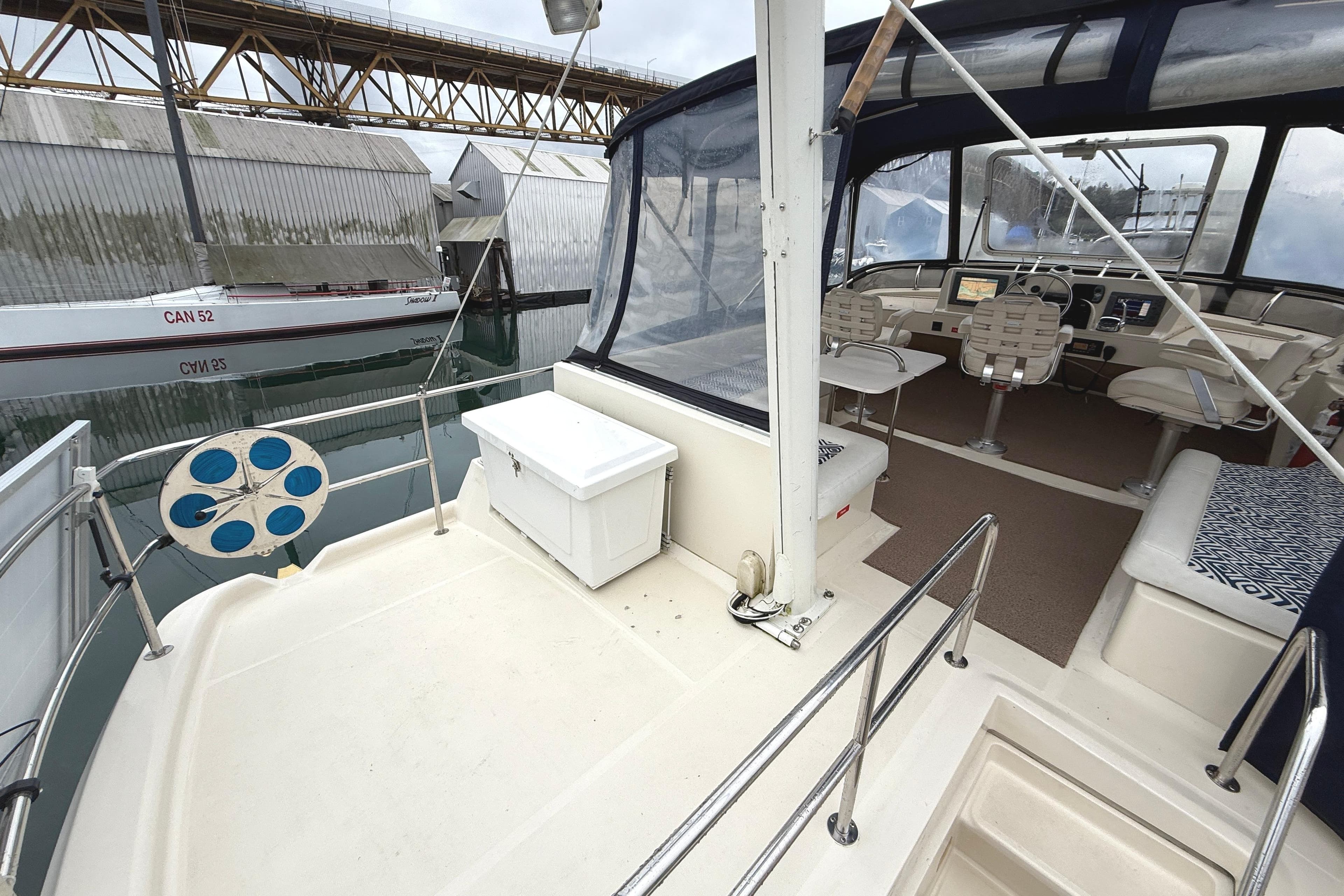 2006 Mainship 34 Trawler