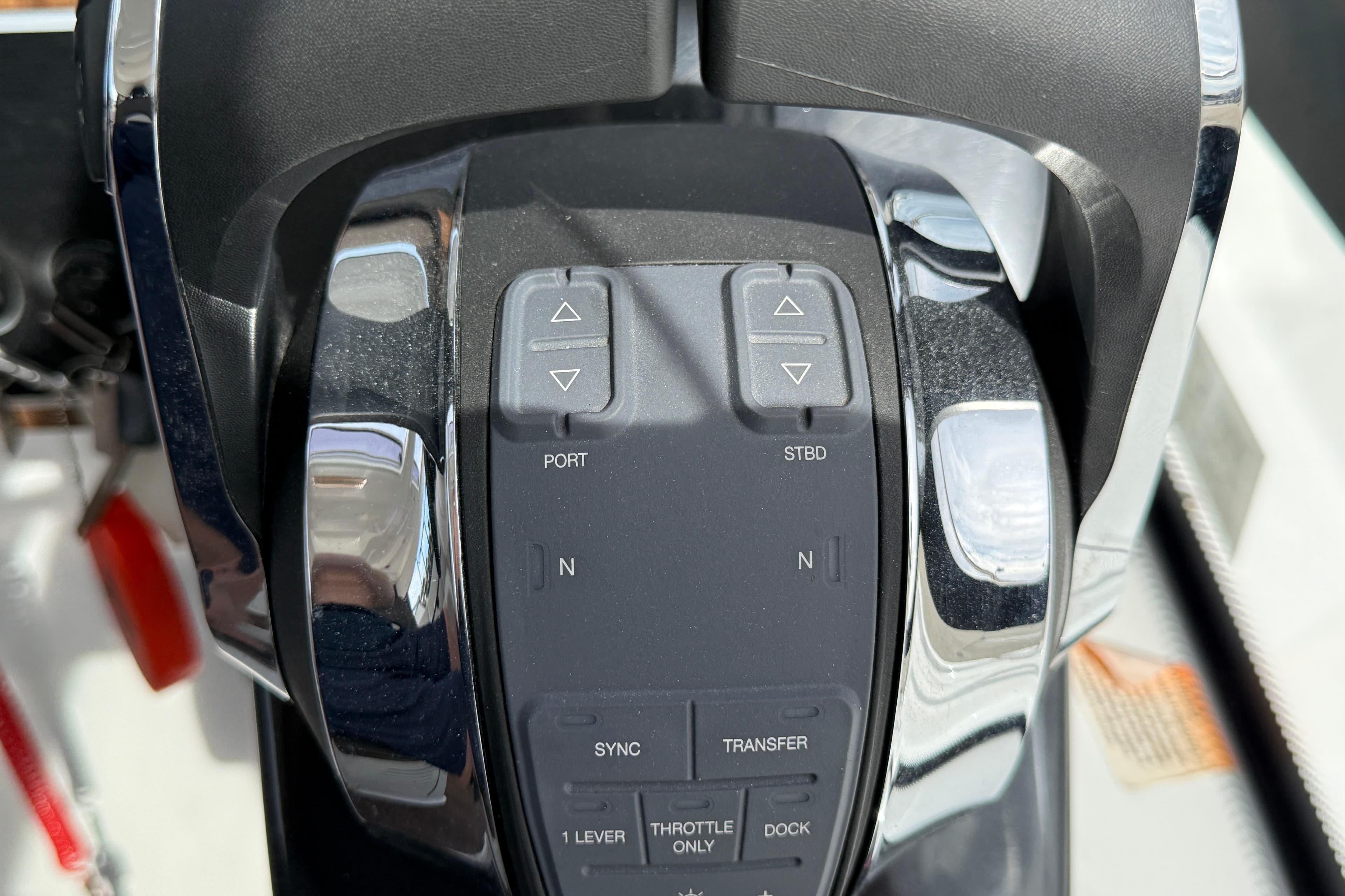 2022 Four Winns V355 Coupe OB