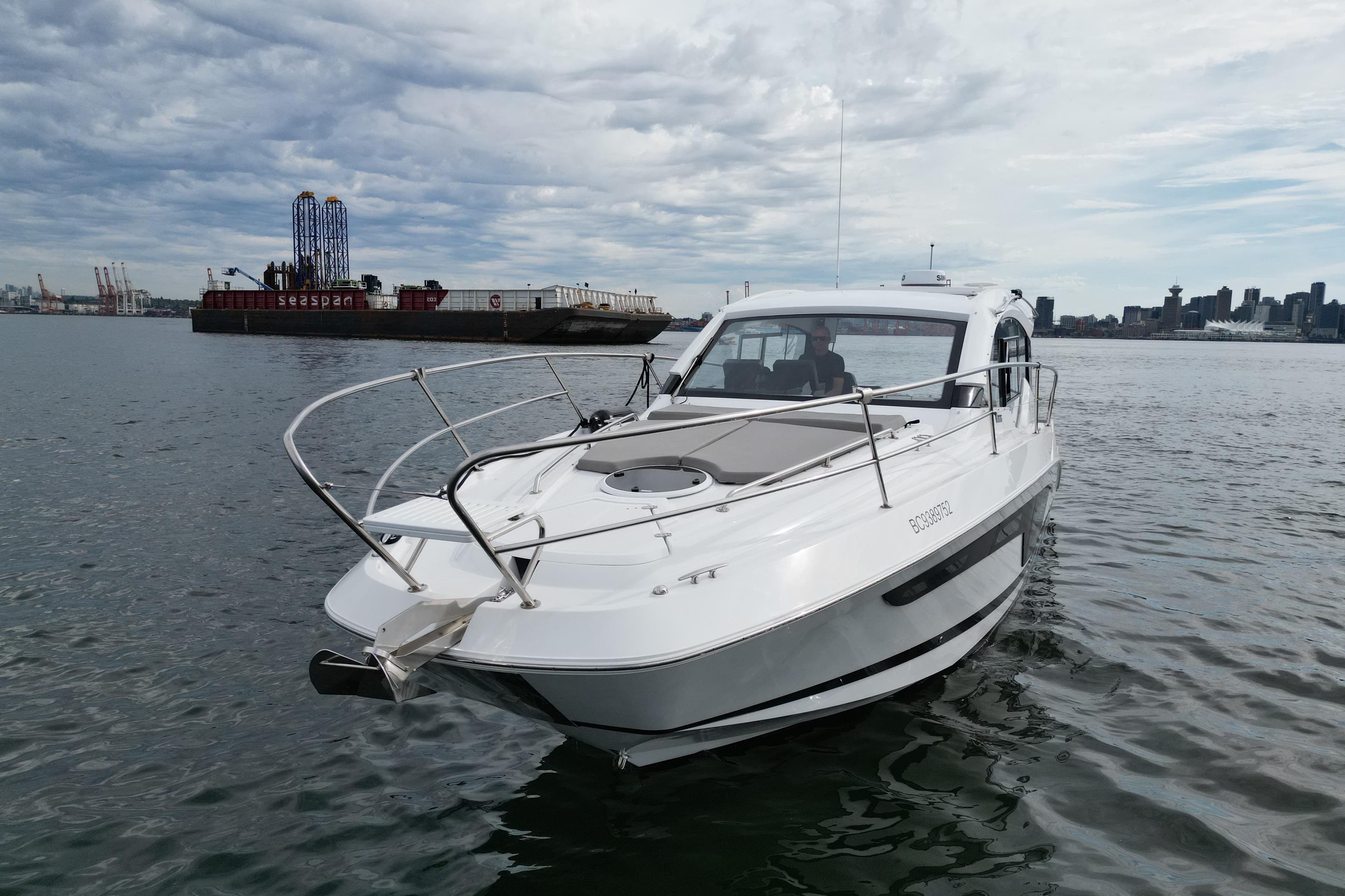 2022 Four Winns V355 Coupe OB