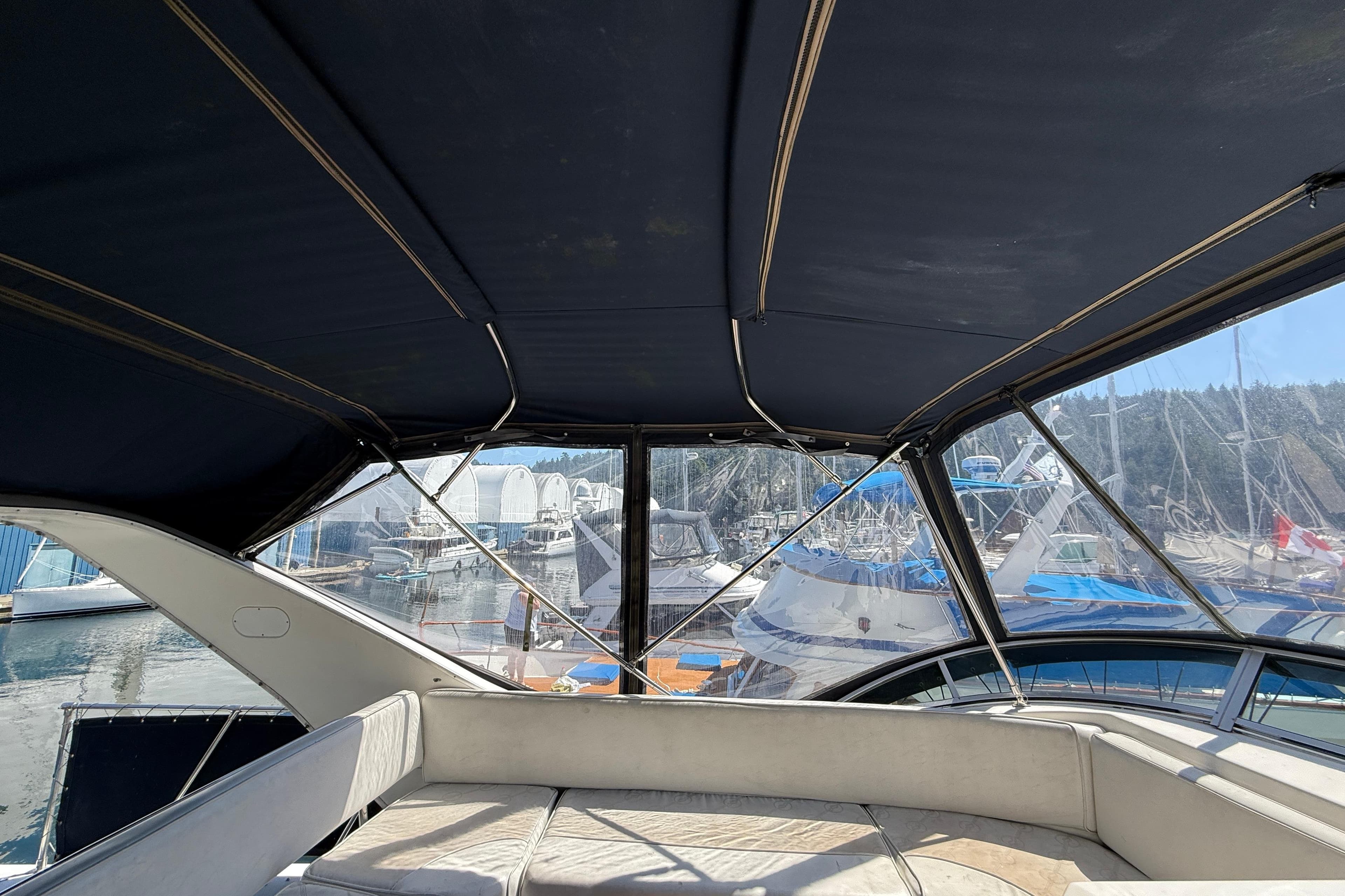 1998 Bayliner 3788 Command Bridge Motoryacht