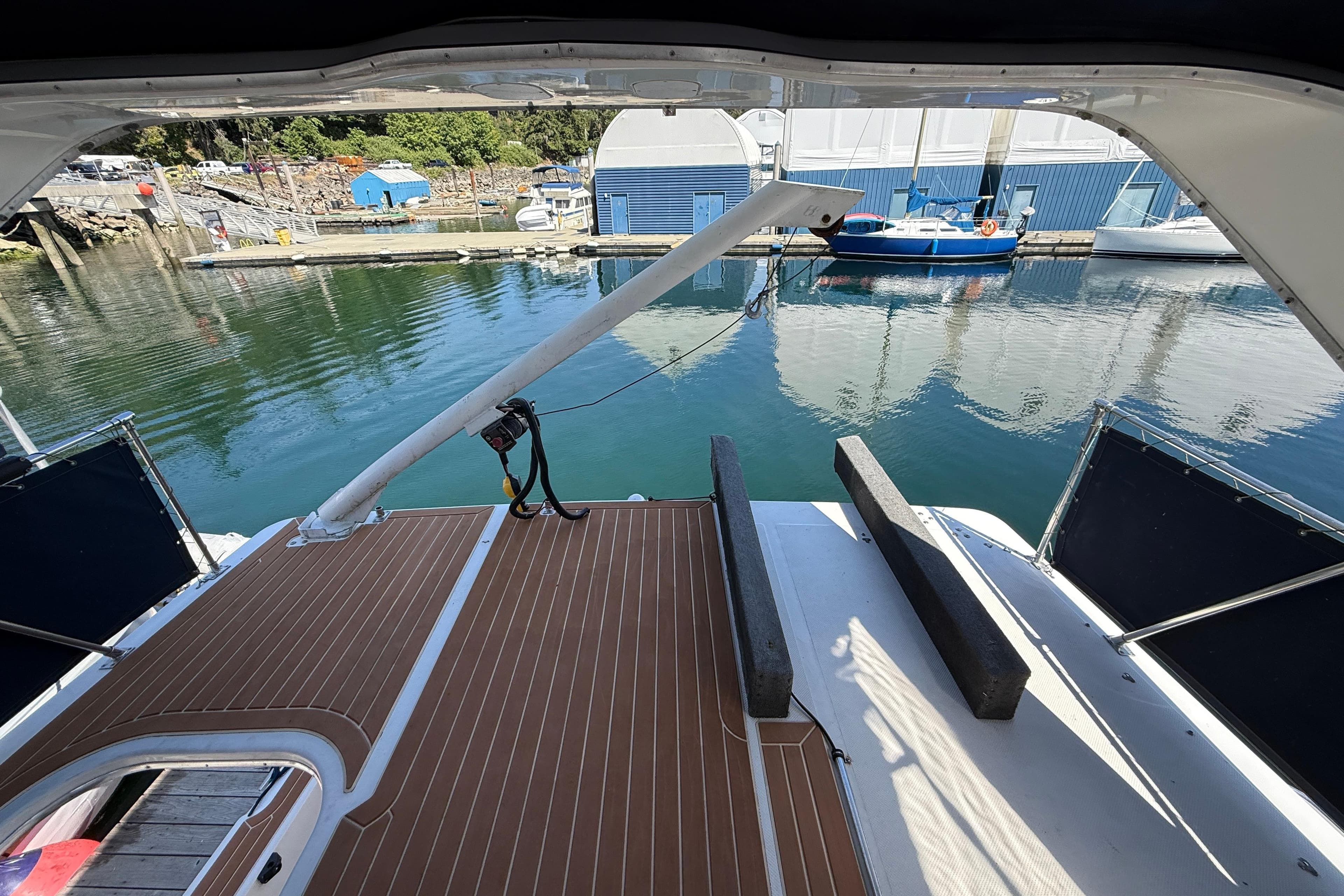 1998 Bayliner 3788 Command Bridge Motoryacht