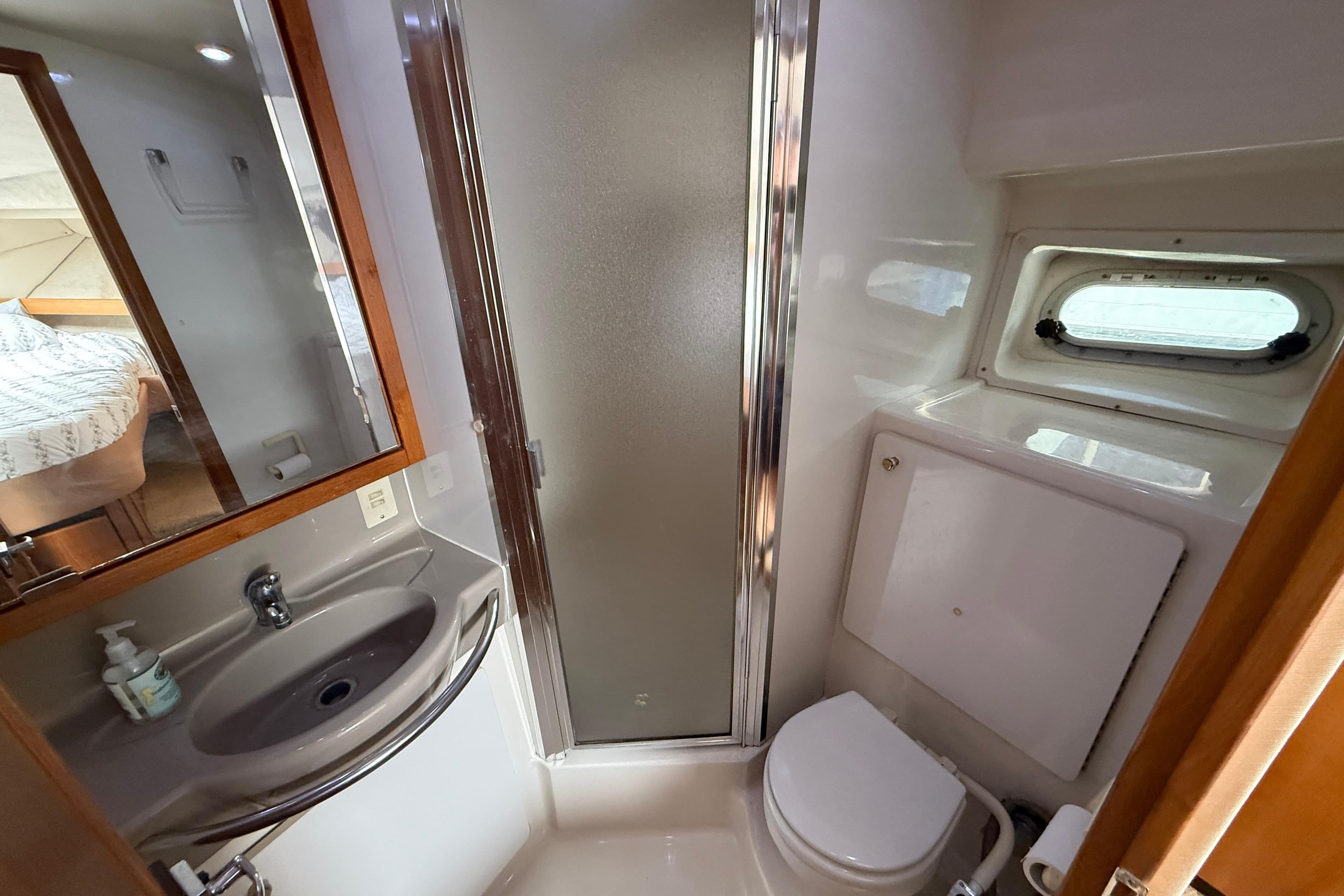 1998 Bayliner 3788 Command Bridge Motoryacht