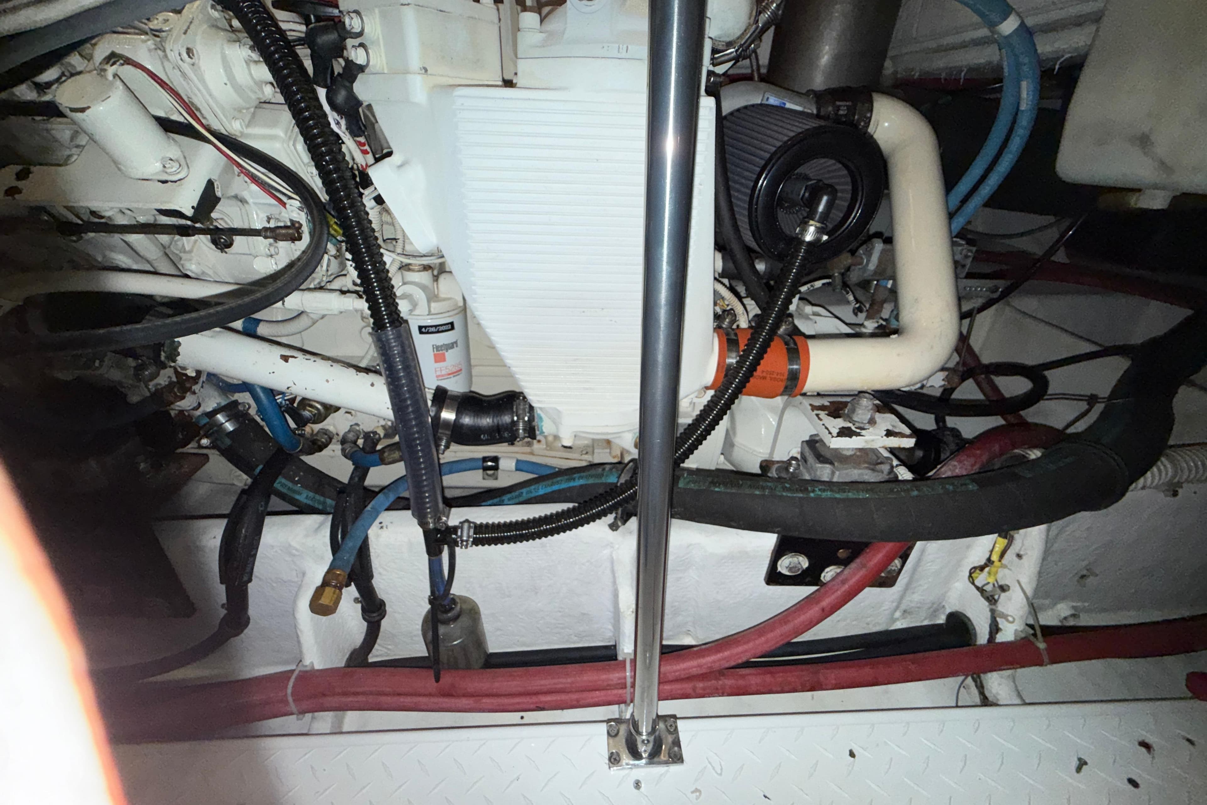 1998 Bayliner 4788 Pilot House Motoryacht