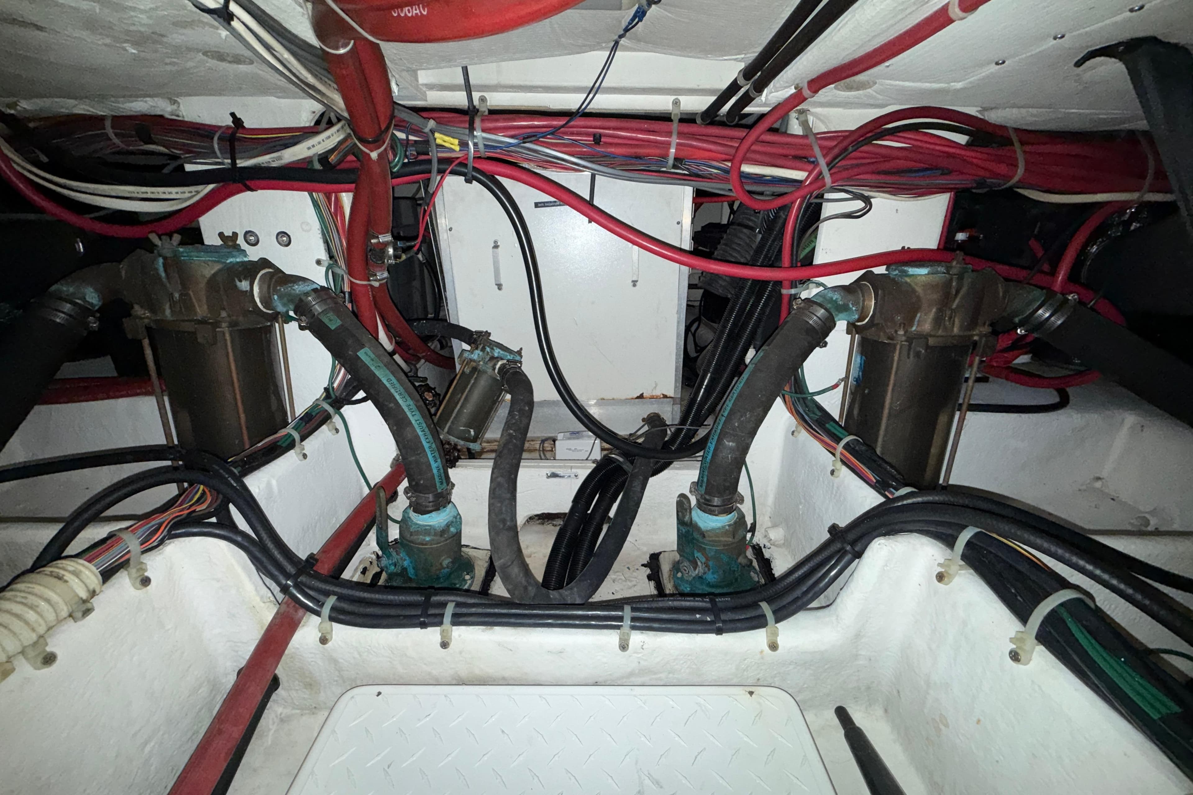 1998 Bayliner 4788 Pilot House Motoryacht