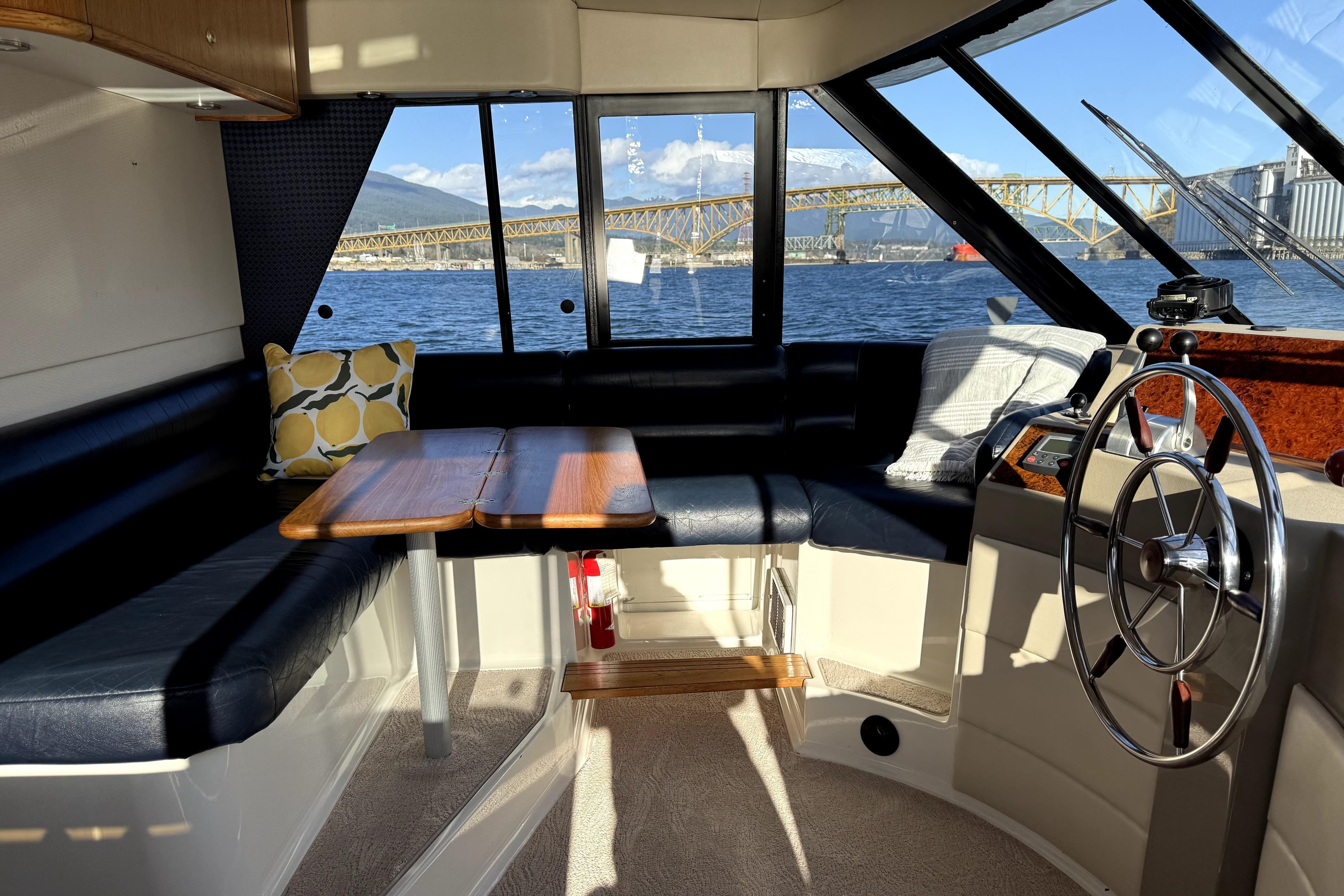 1998 Bayliner 4788 Pilot House Motoryacht