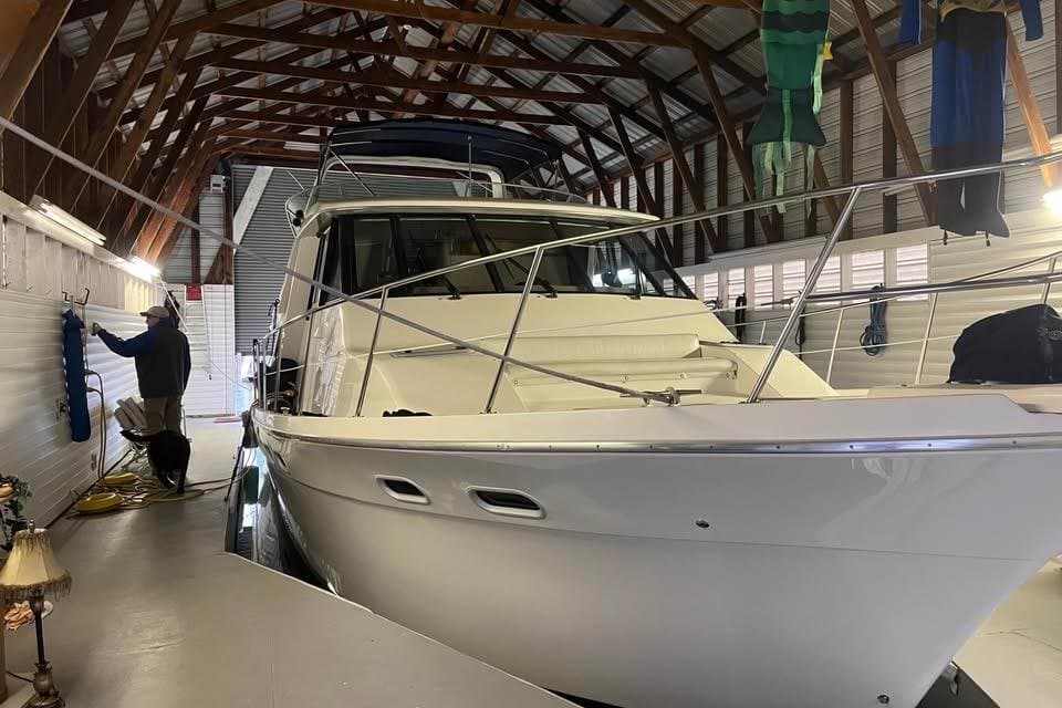 1998 Bayliner 4788 Pilot House Motoryacht