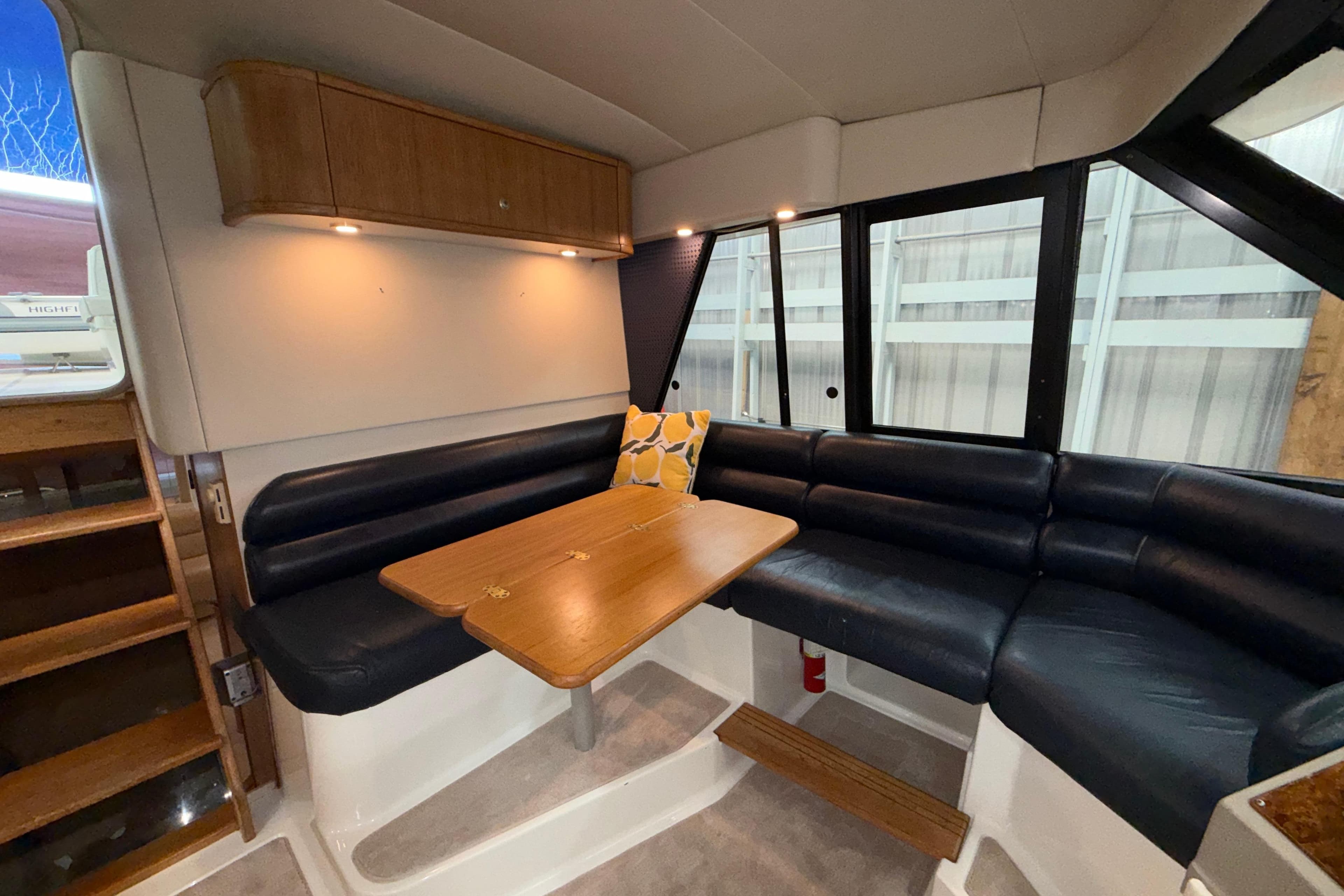 1998 Bayliner 4788 Pilot House Motoryacht