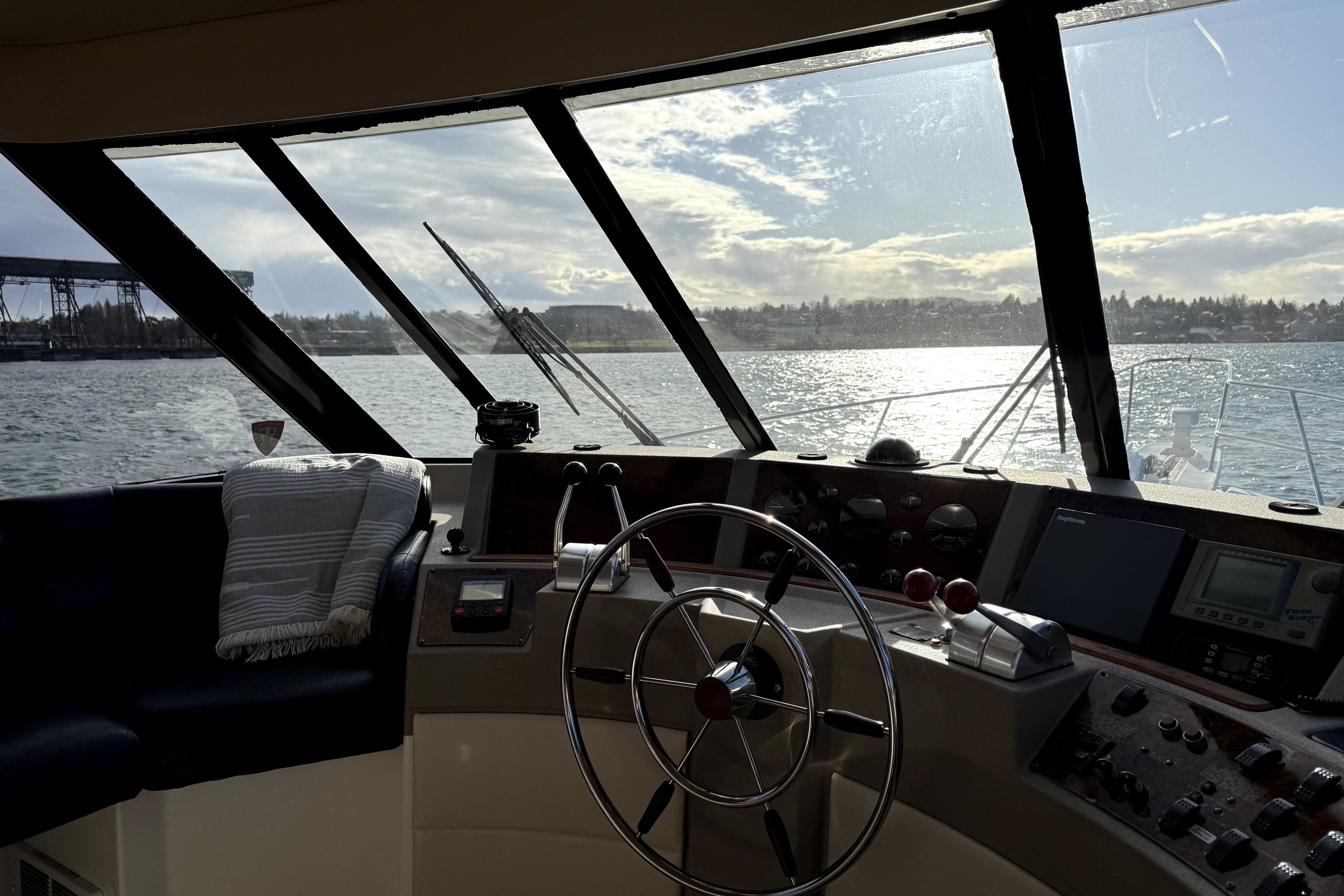 1998 Bayliner 4788 Pilot House Motoryacht