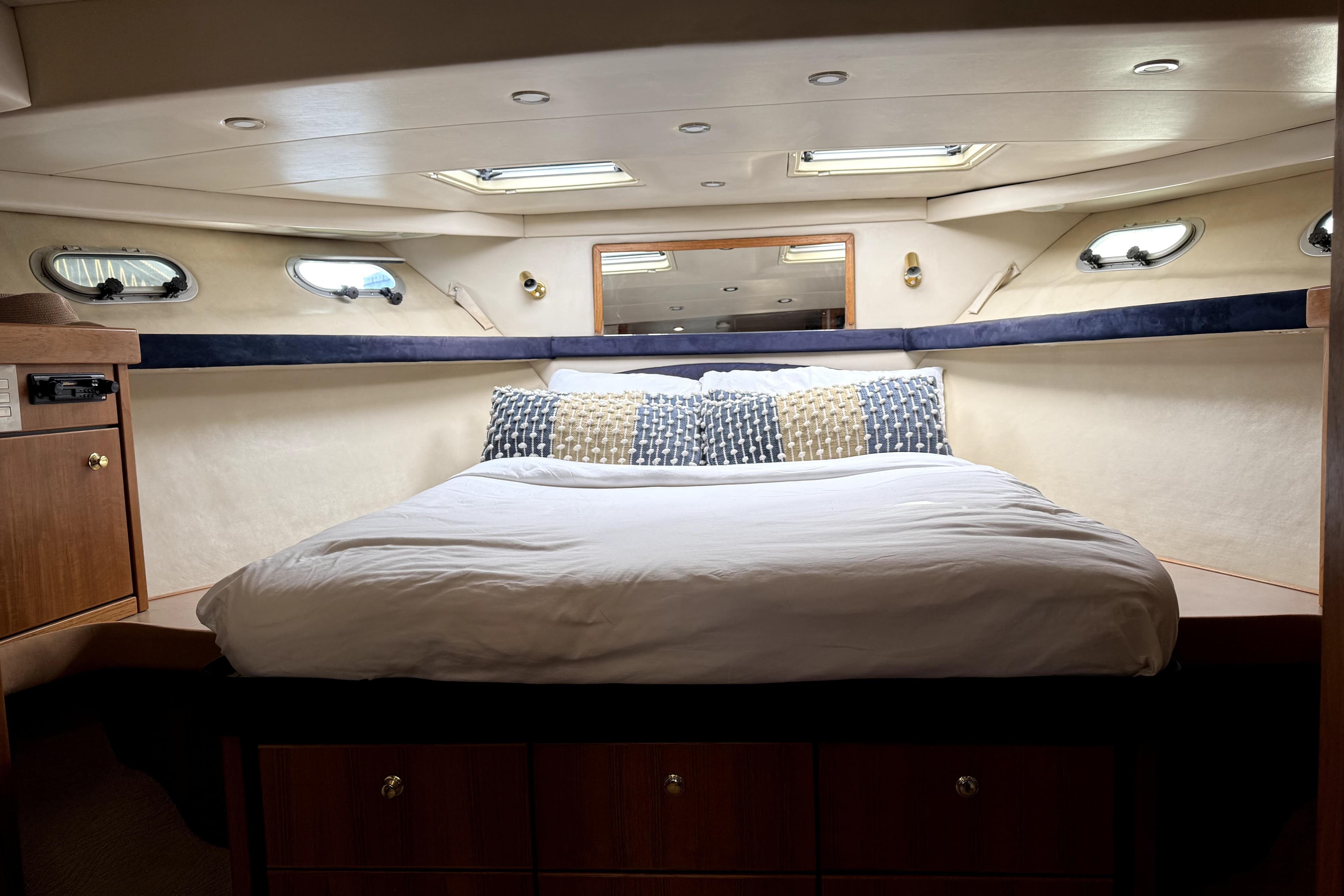1998 Bayliner 4788 Pilot House Motoryacht