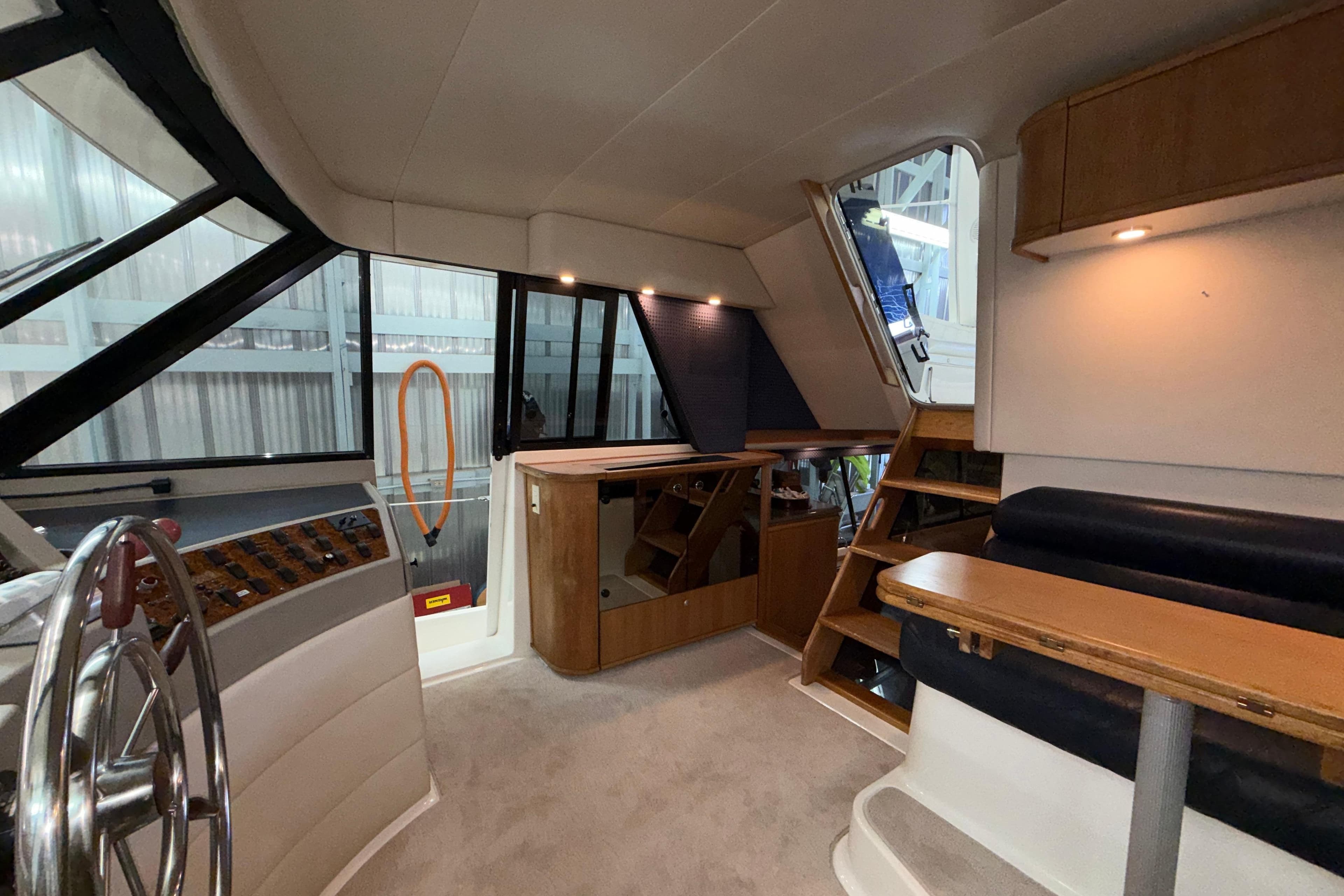 1998 Bayliner 4788 Pilot House Motoryacht