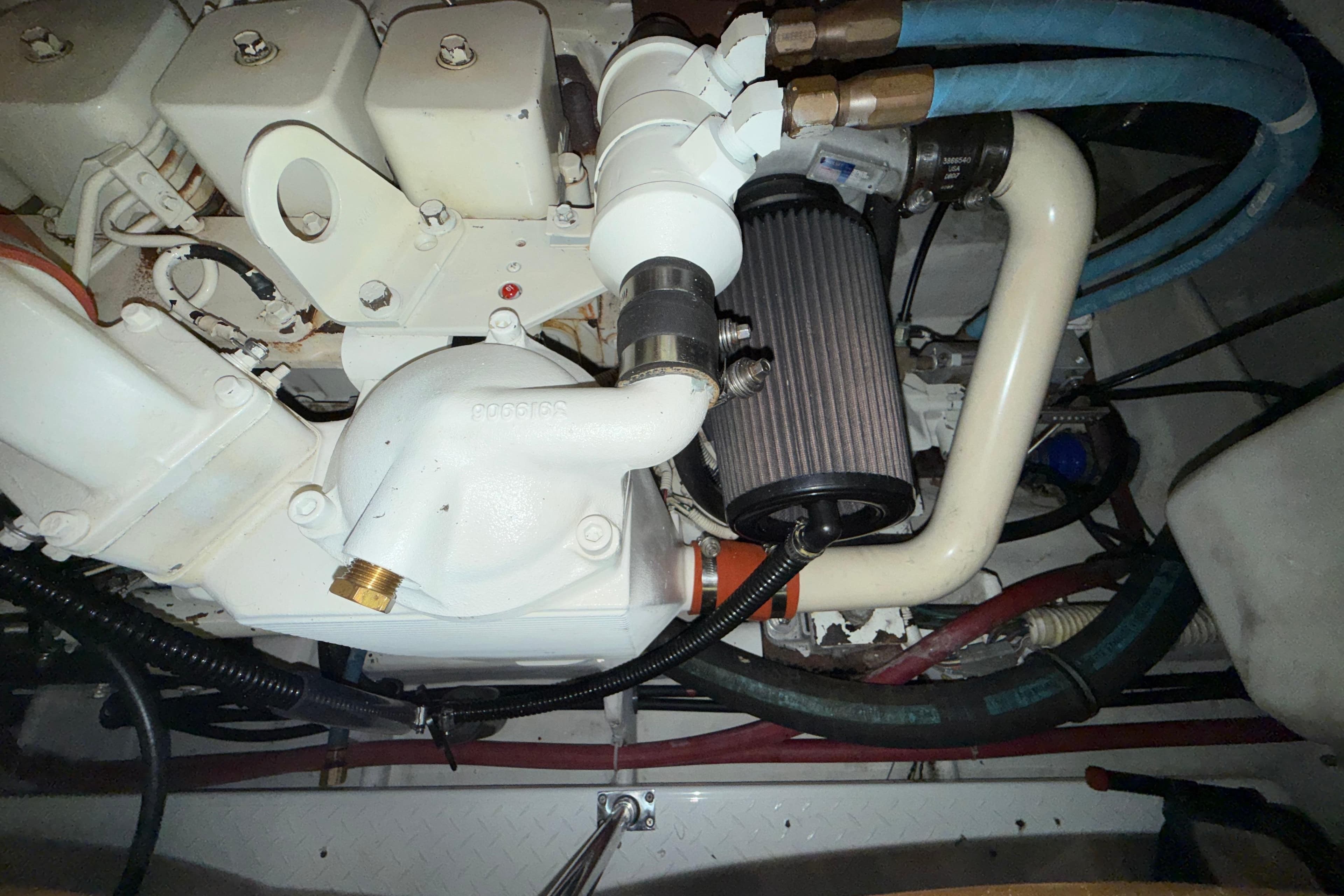 1998 Bayliner 4788 Pilot House Motoryacht