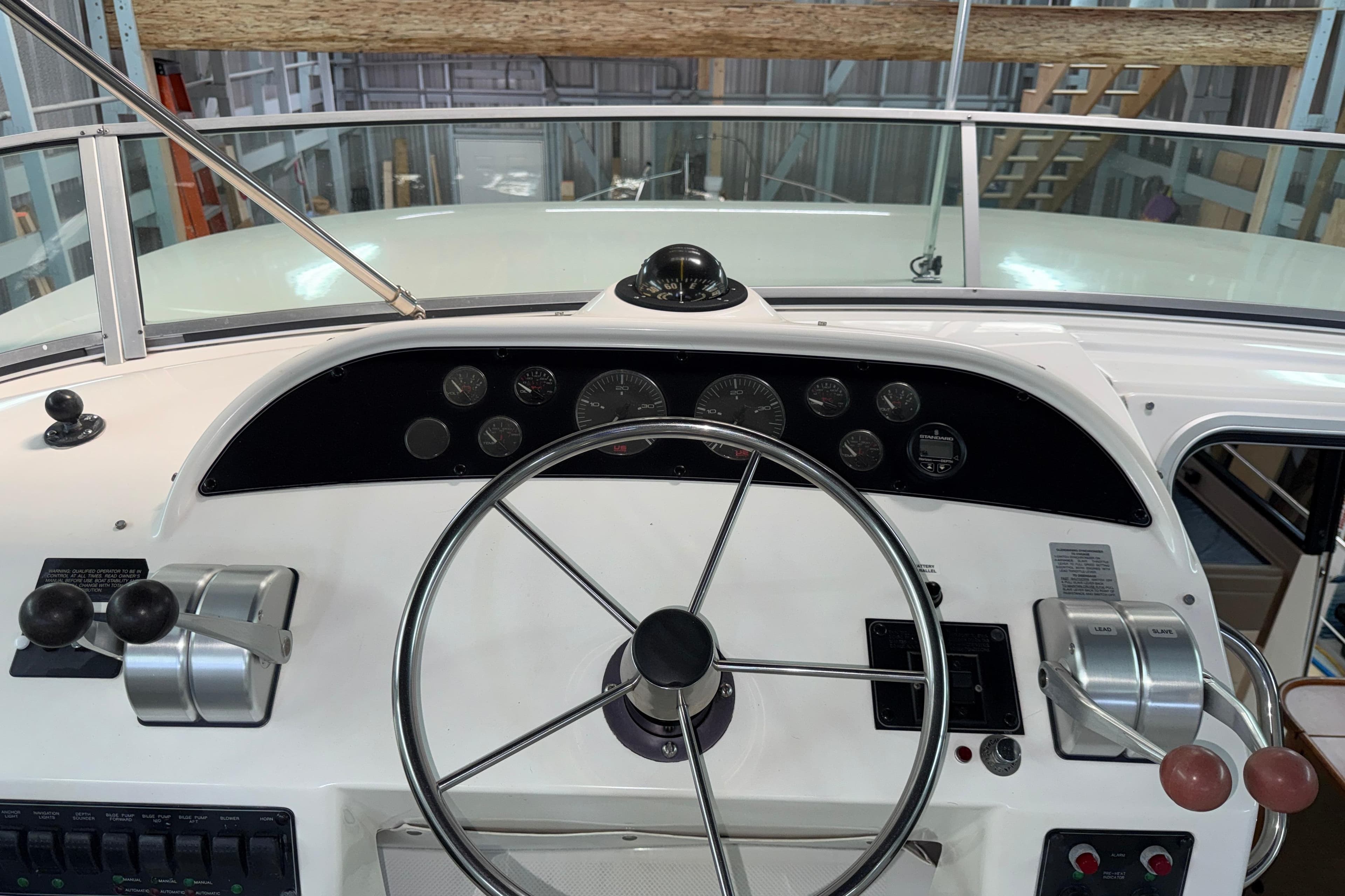 1998 Bayliner 4788 Pilot House Motoryacht