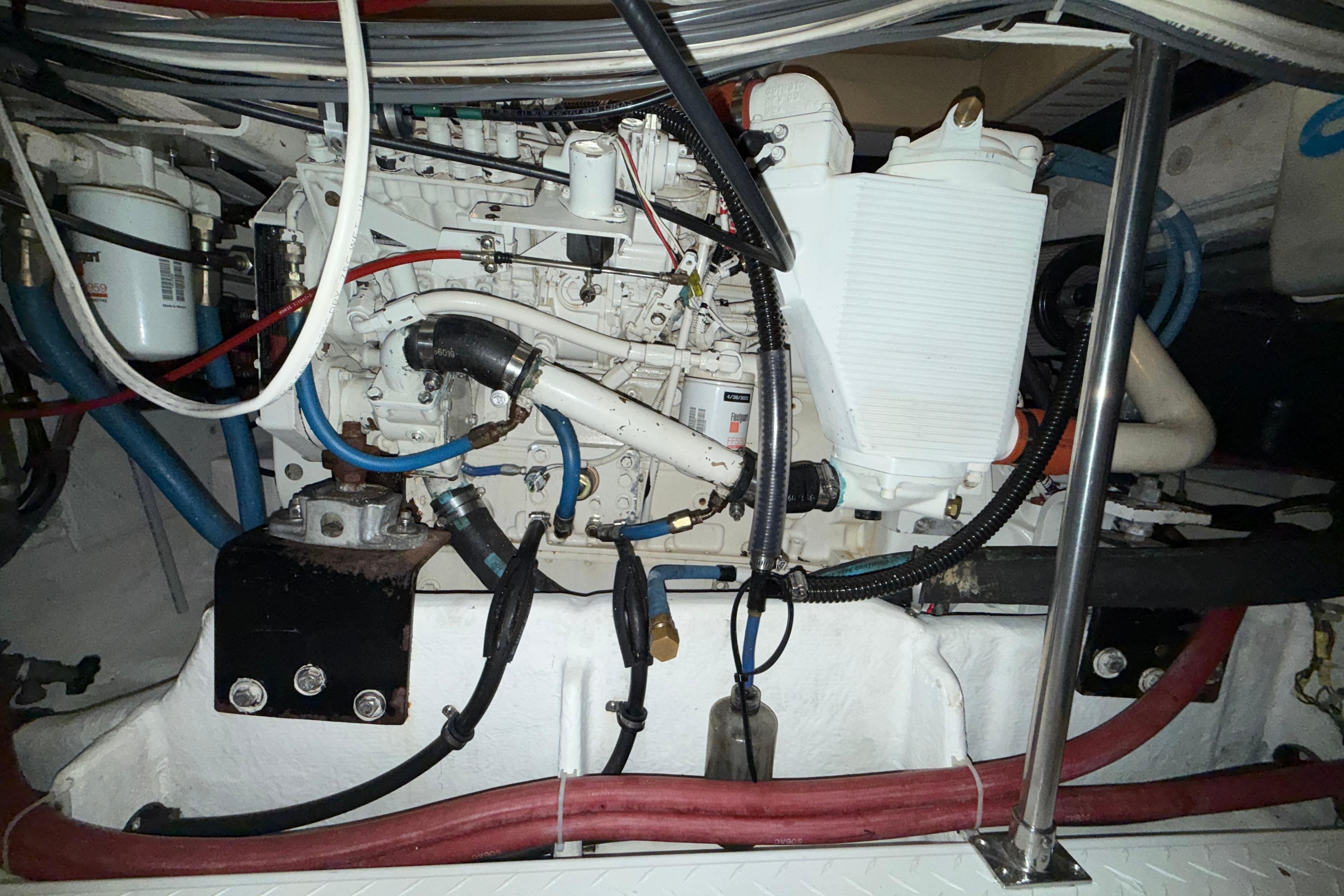 1998 Bayliner 4788 Pilot House Motoryacht