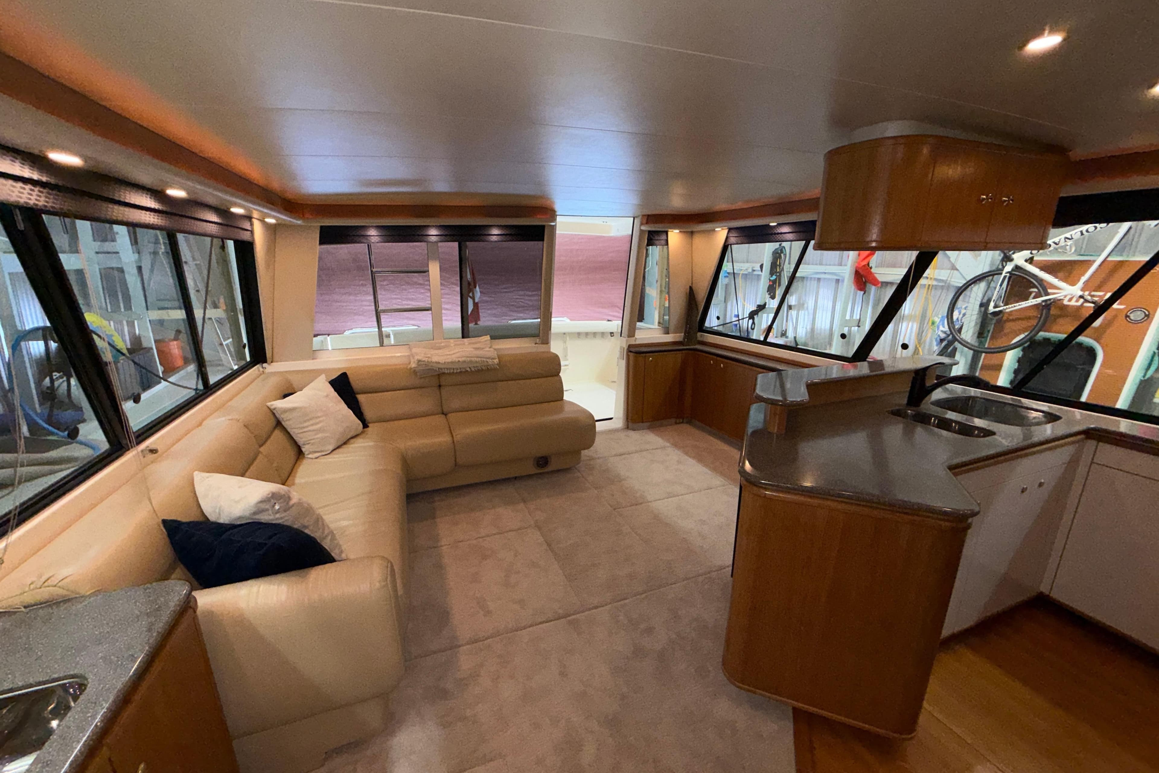 1998 Bayliner 4788 Pilot House Motoryacht