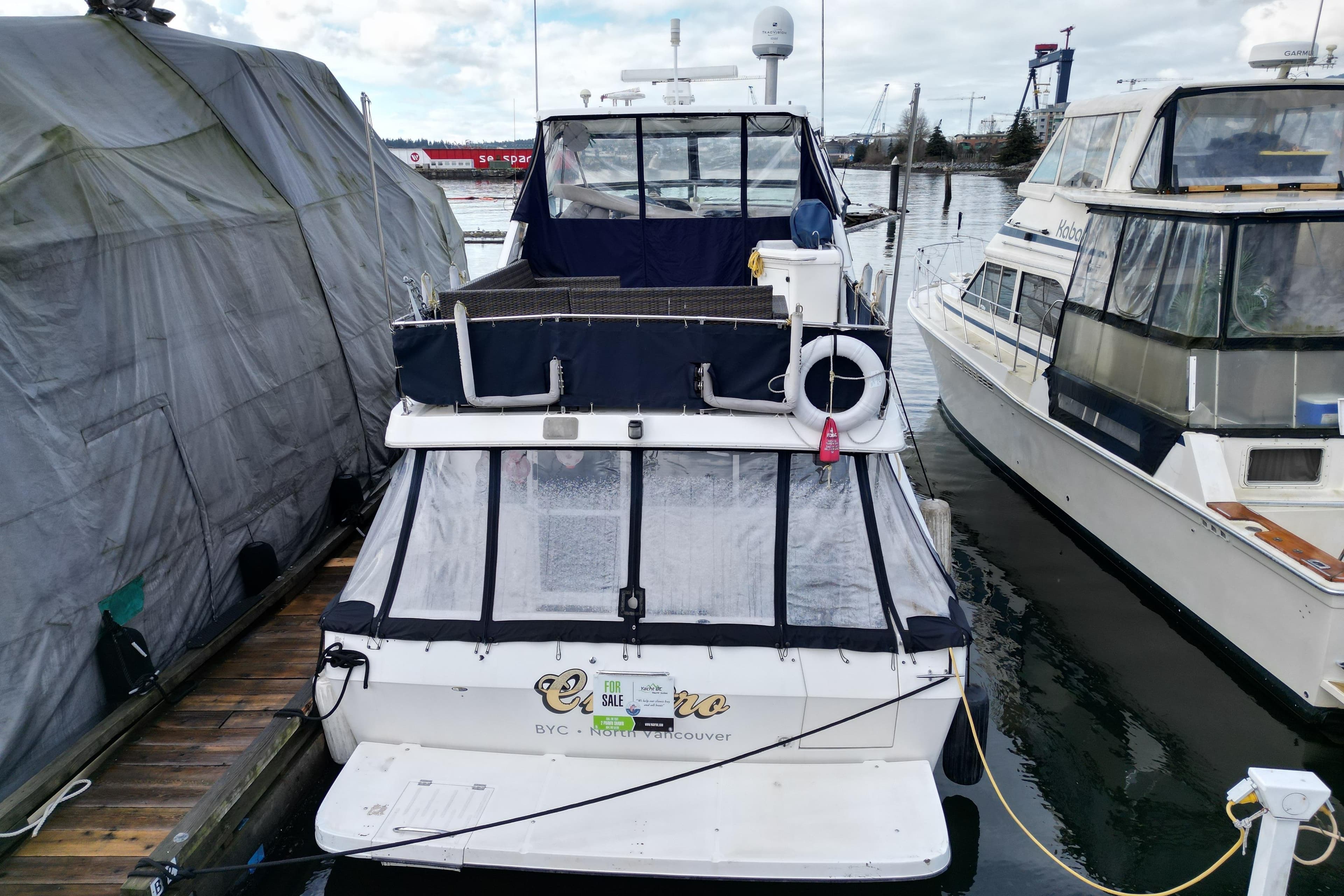 1998 Bayliner 4788 Pilot House Motoryacht
