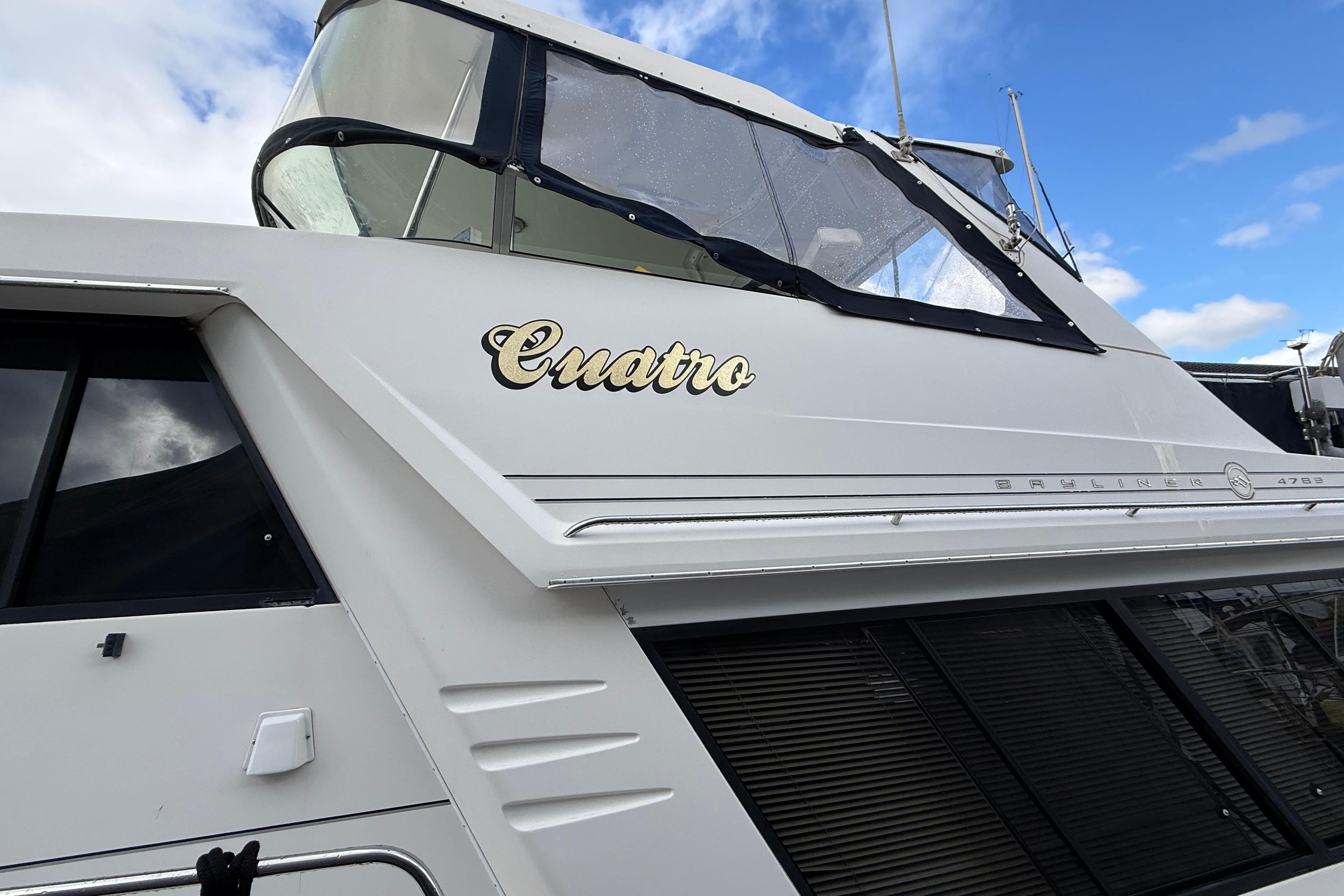 1998 Bayliner 4788 Pilot House Motoryacht