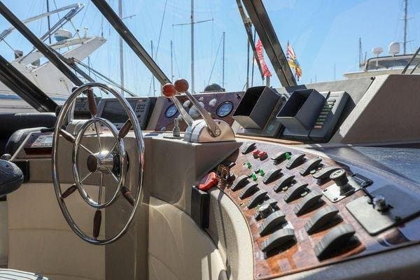 1998 Bayliner 4788 Pilot House Motoryacht