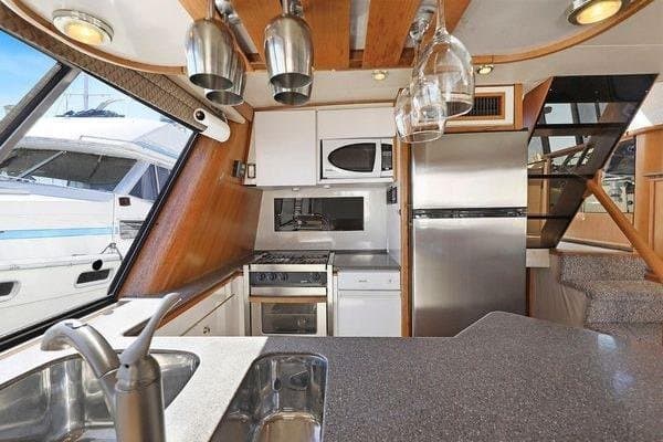 1998 Bayliner 4788 Pilot House Motoryacht